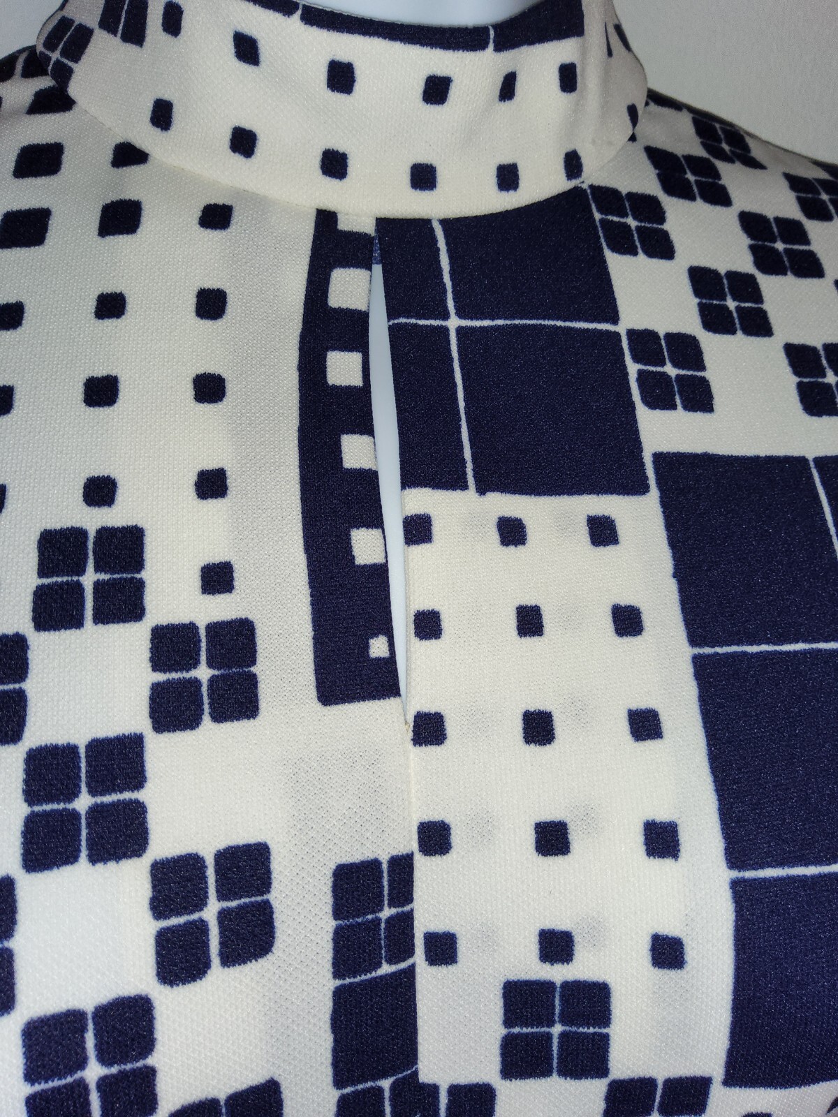 Vintage 1960s Bleeker Street Keyhole Dress Blue White