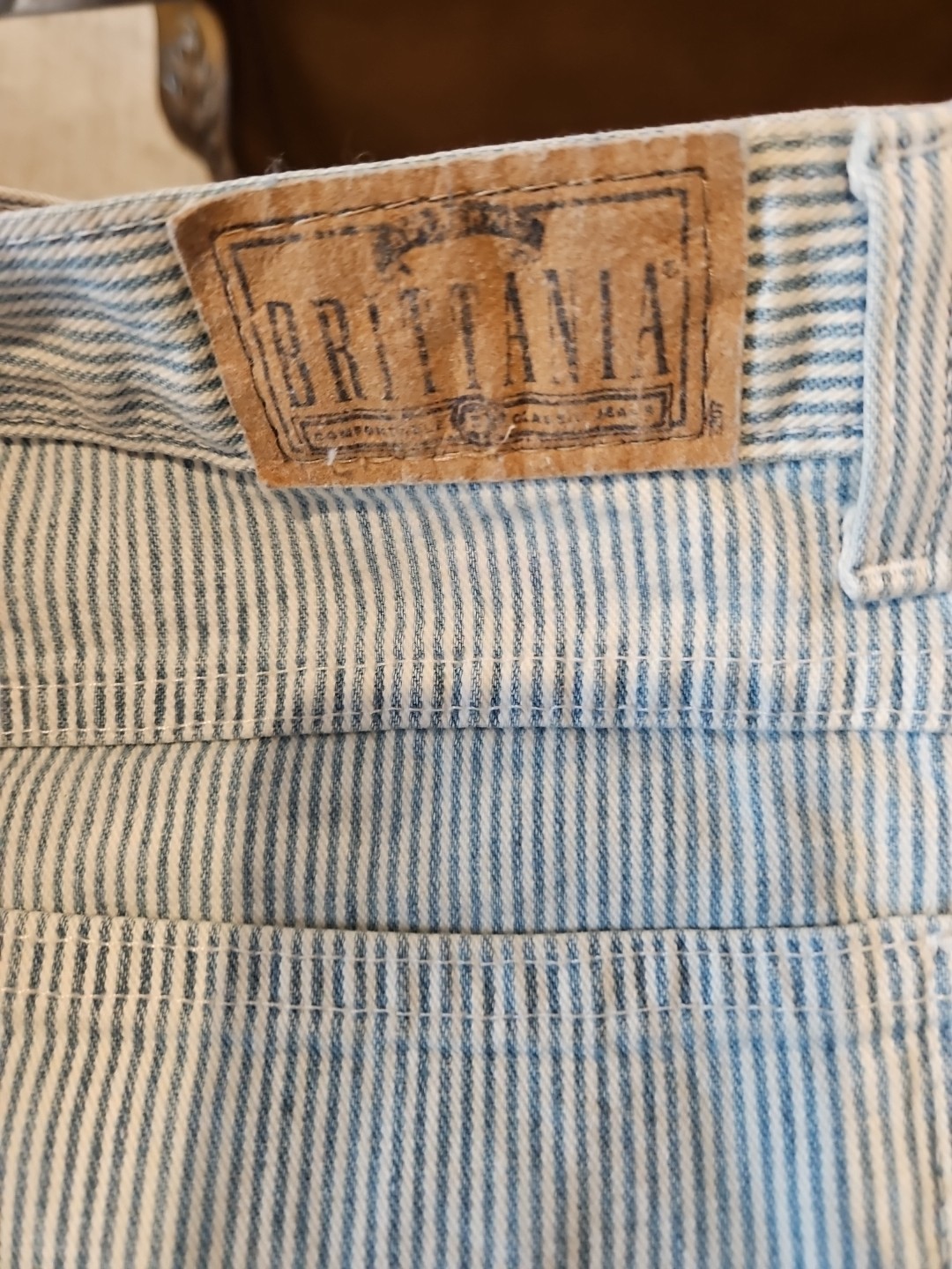 80s 90s~ Britannia Railroad Pinstripe Women’s Petite High Waist Mom Jeans 32×29