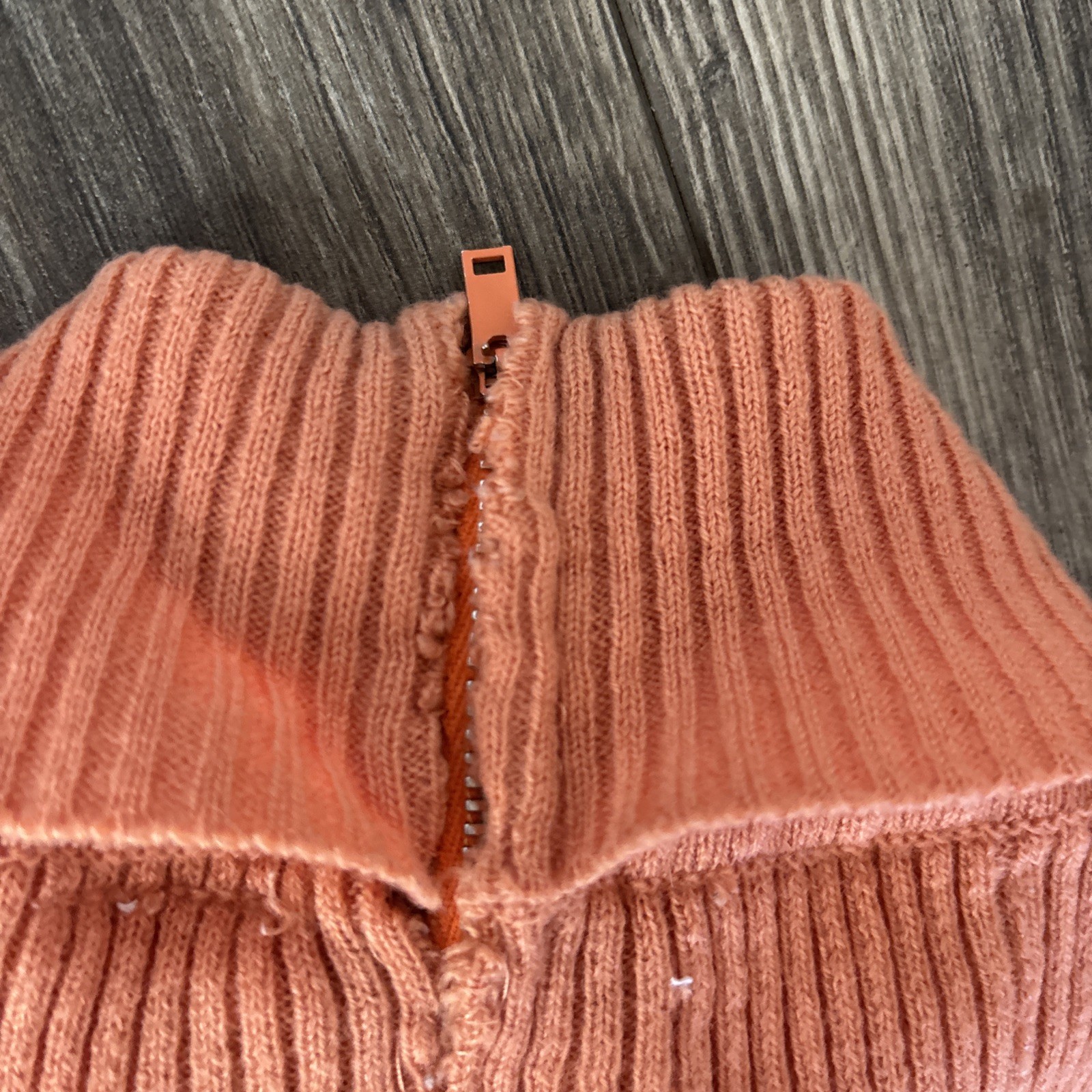 Finest quality, knitwear Rib-Knit Turtleneck Sweater made in Korea M