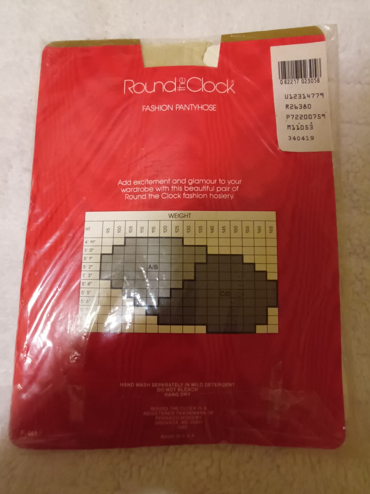 2 Pairs Pantyhose Round The Clock Size C/D Bone Butterfly Back Seam Fashion NOS