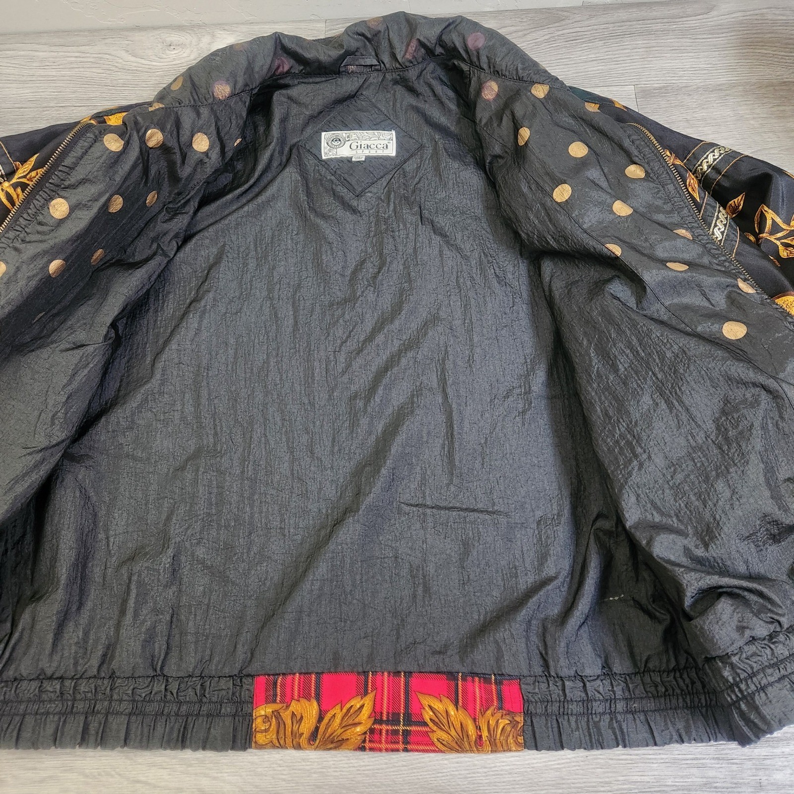 Vintage Giacca Sport Jacket Medium Black Gold Plaid Baroque Puffer Zip Up Plaid
