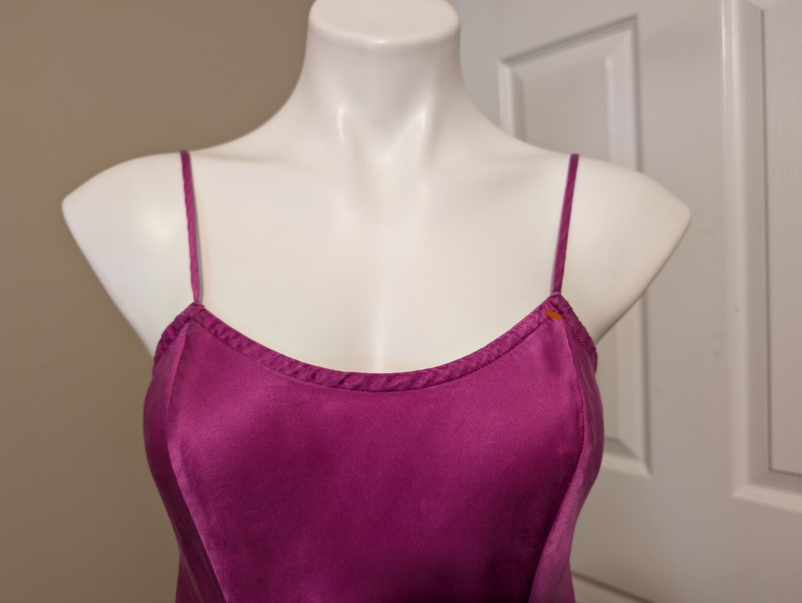 Vtg VICTORIA’S SECRET 100% Silk Fuchsia Pink Cami & Tap Panties Gold Label Sz S