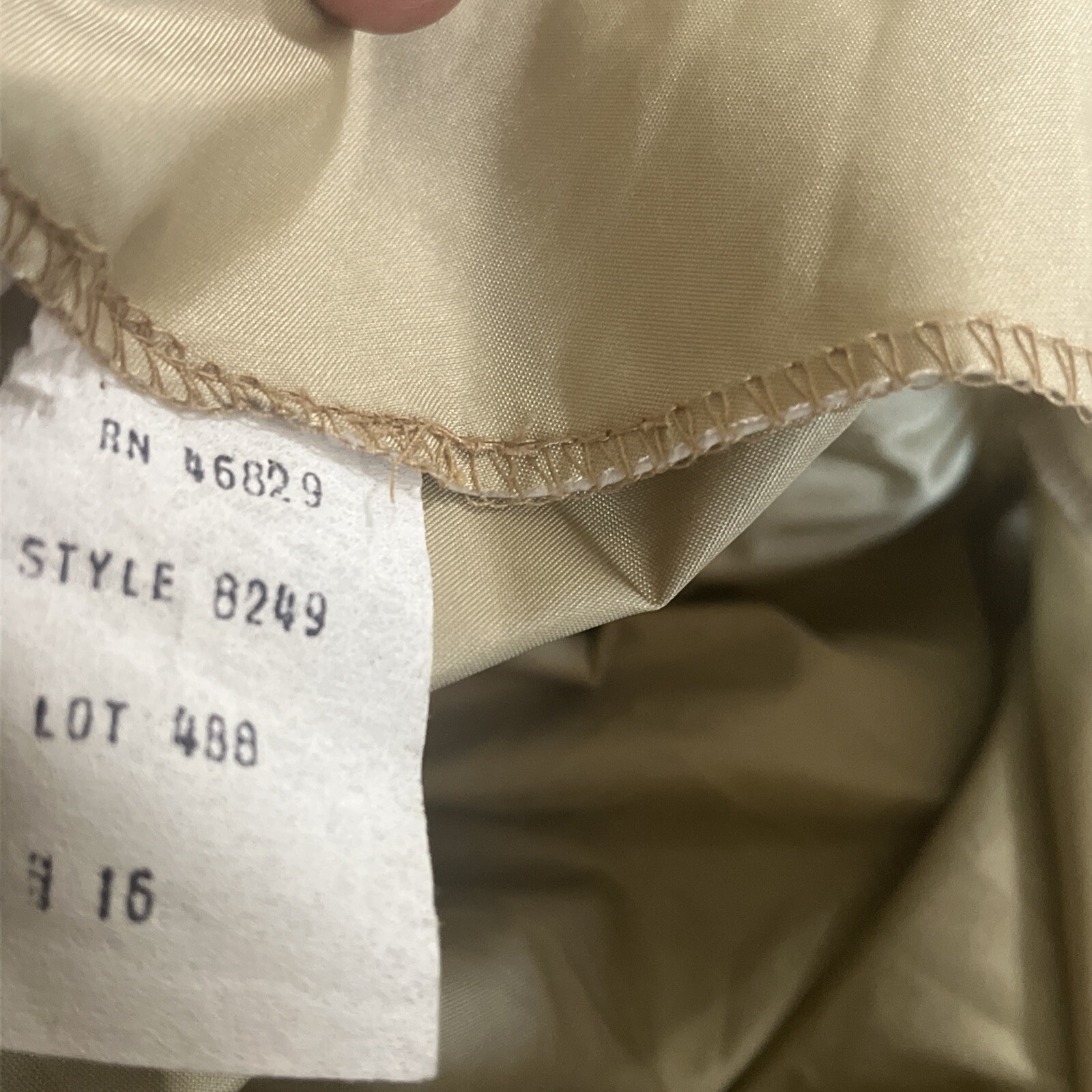 VINTAGE 80’s silkhana/Rain Coat/winddreaker Trench Coat Size L?xl