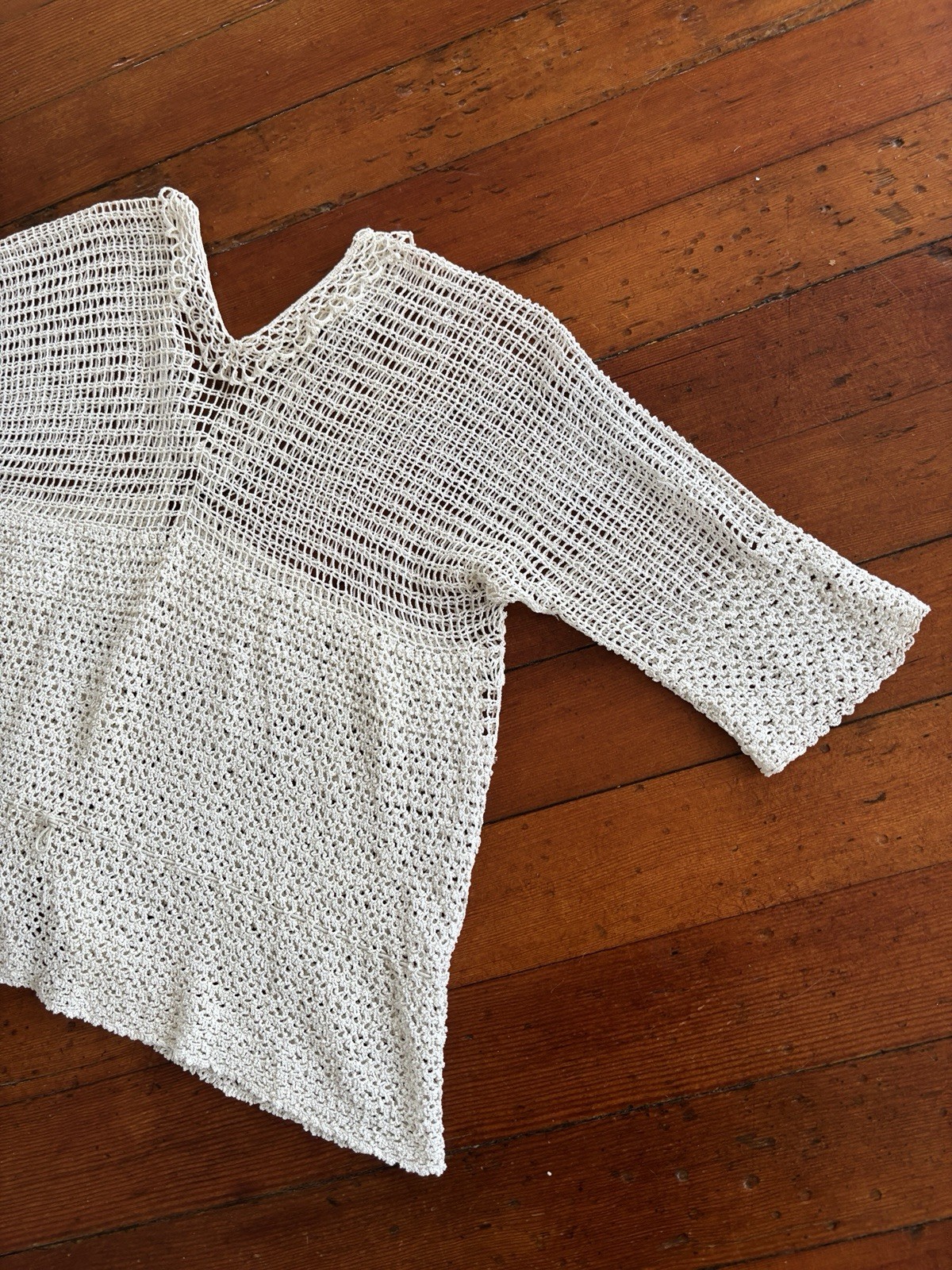 Antique Edwardian 1910s 1920s Ecru Rayon Crochet Knit Top/Sweater Ruffle Edging