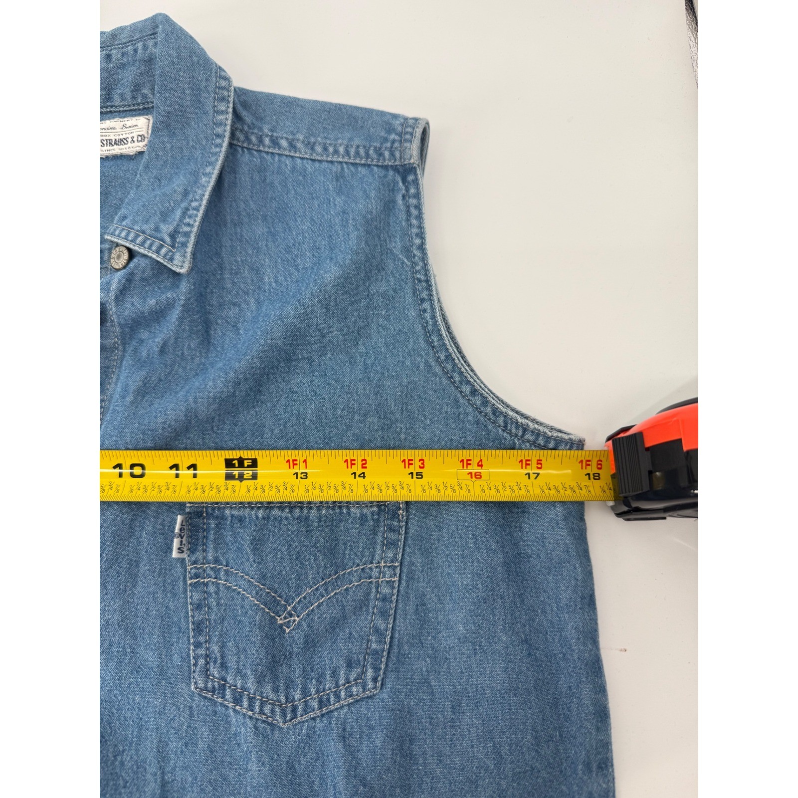 VTG Rare Levi’s Jeans Heritage White Tab Denim Vest ’97 Y2K Western Archive READ