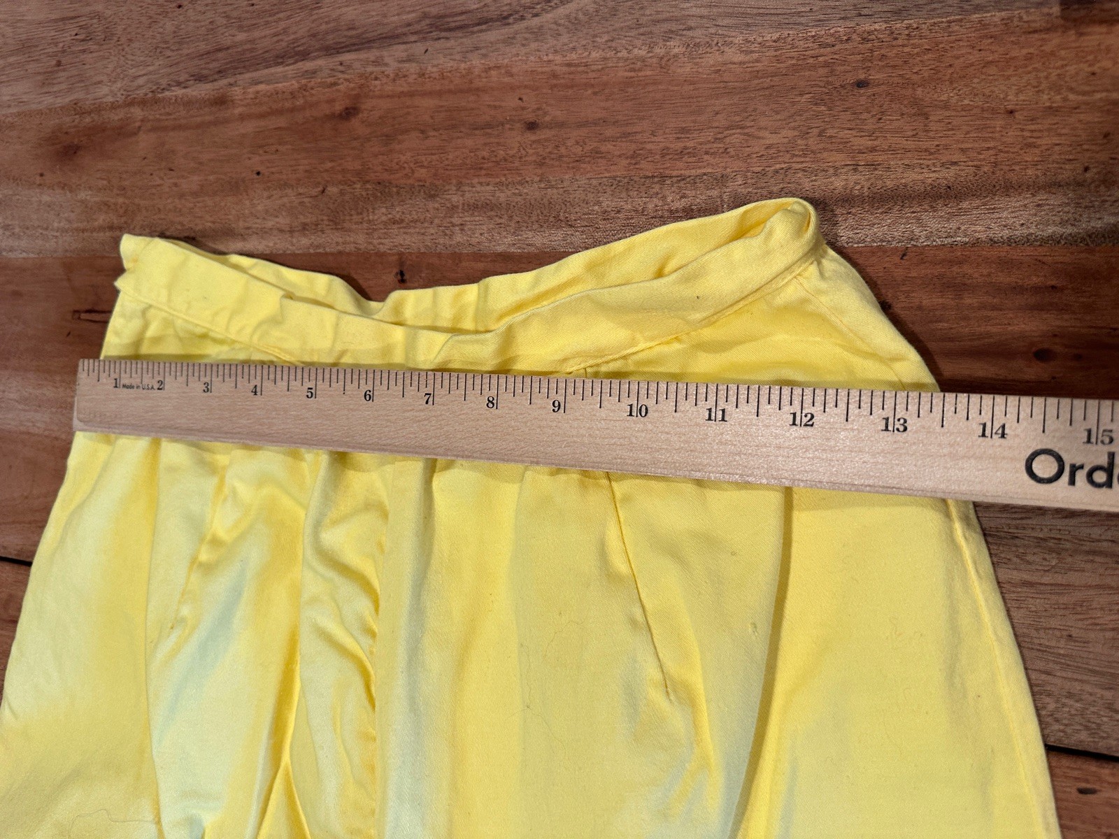Vintage Bright Yellow High Waisted Shorts Pleated Women’s Retro Side Zip