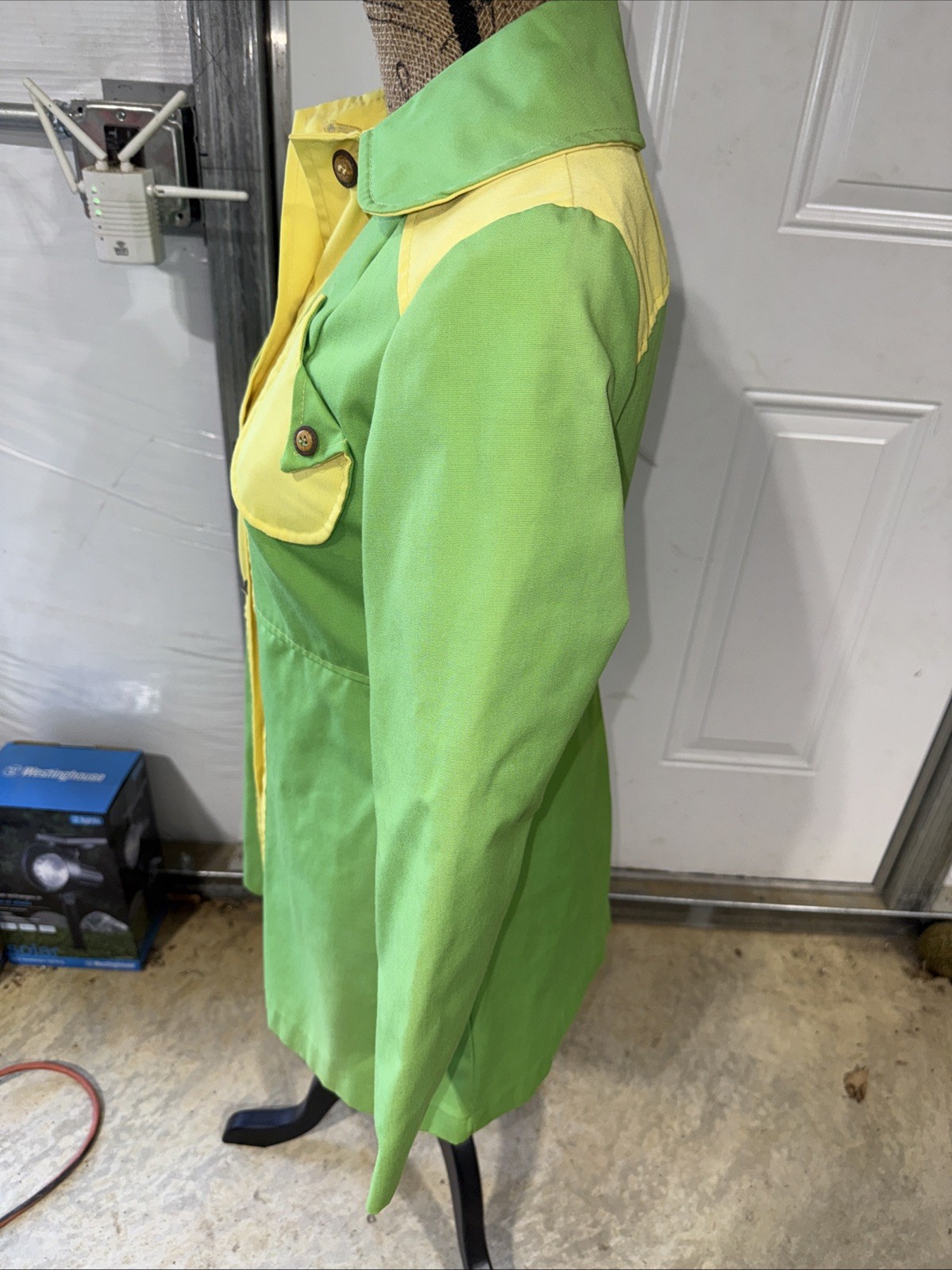 Vintage 1970’s Young Ladies Green & Yellow Jacket Coat