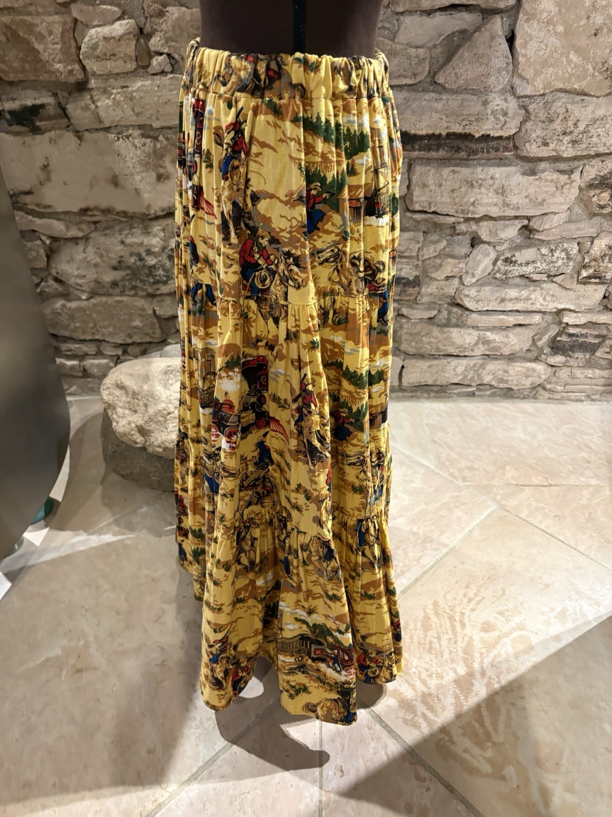 Vintage Sharon Young Sportswear Yellow Western Print Broomstick Skirt Size S/M