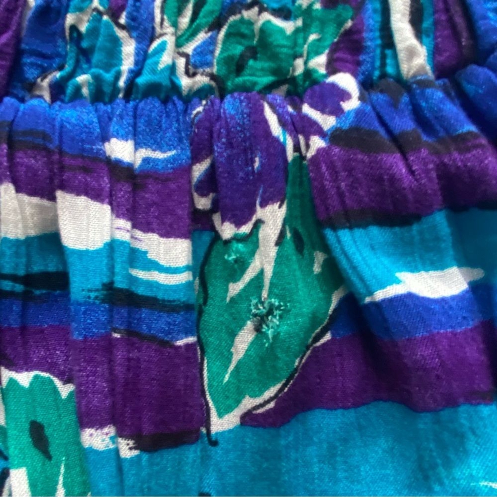 Vintage Michael Taylor Apparel Plus Size MIDI Skirt. Rayon. USA. Size 1X.