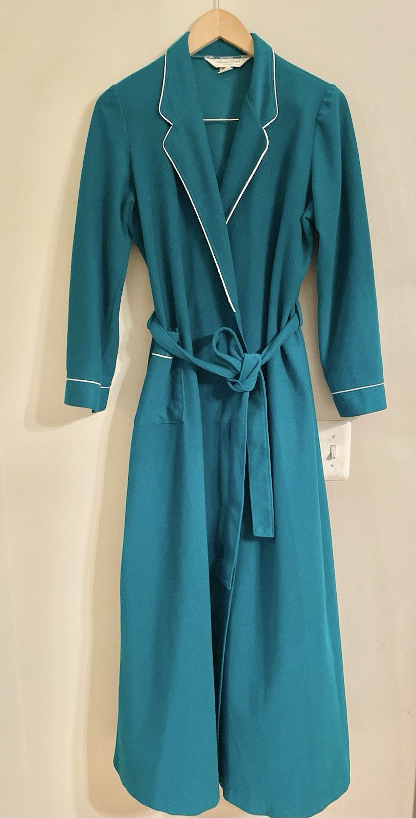 Famous Bodies Vtg Women’s Robe Housecoat Teal Med 12/14 Belt- EUC