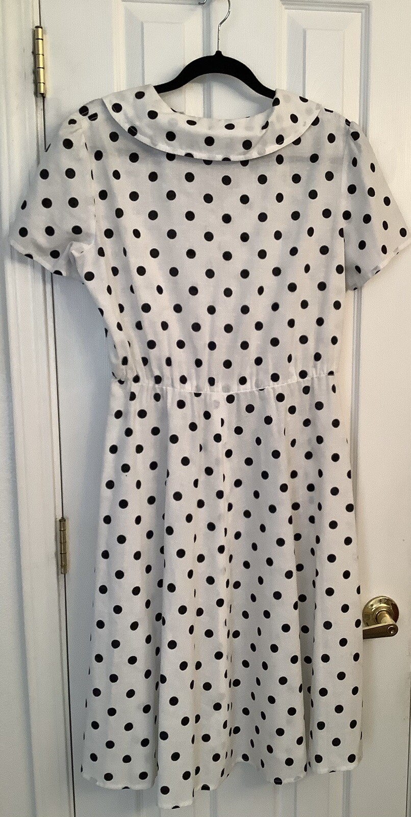 True Mid Century Classic. 60’s Vibe. Size 12+ Poka Dot Dress 49.00