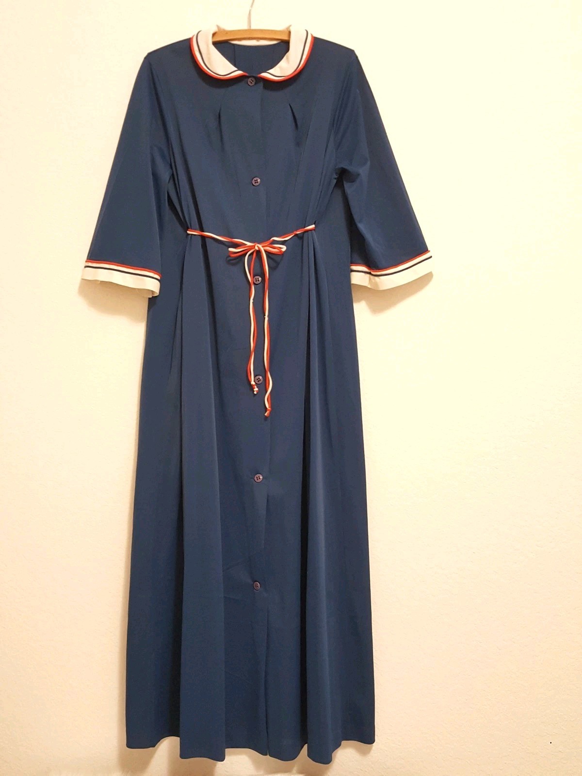 Unique Women’s Vintage Nautical Nightgown / Lingerie / Robe, Size M