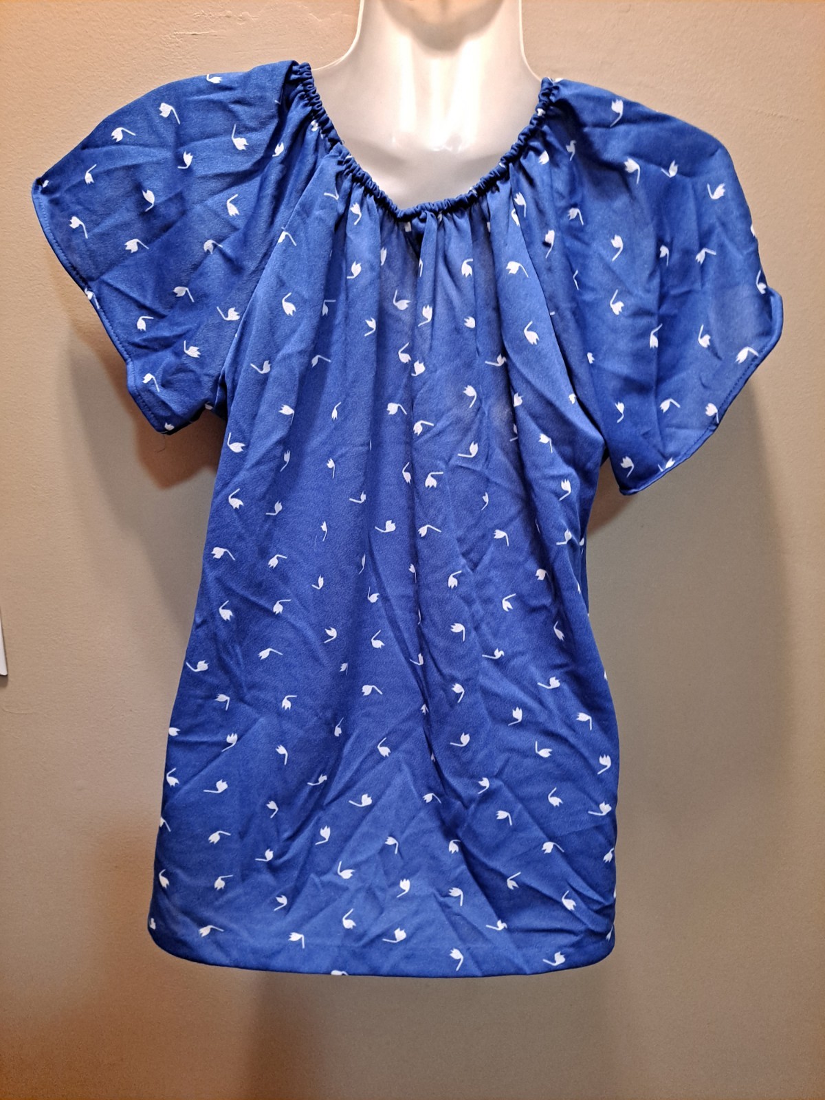 Vintage 1970s 80s Floral Blouse S/S Size Medium USA