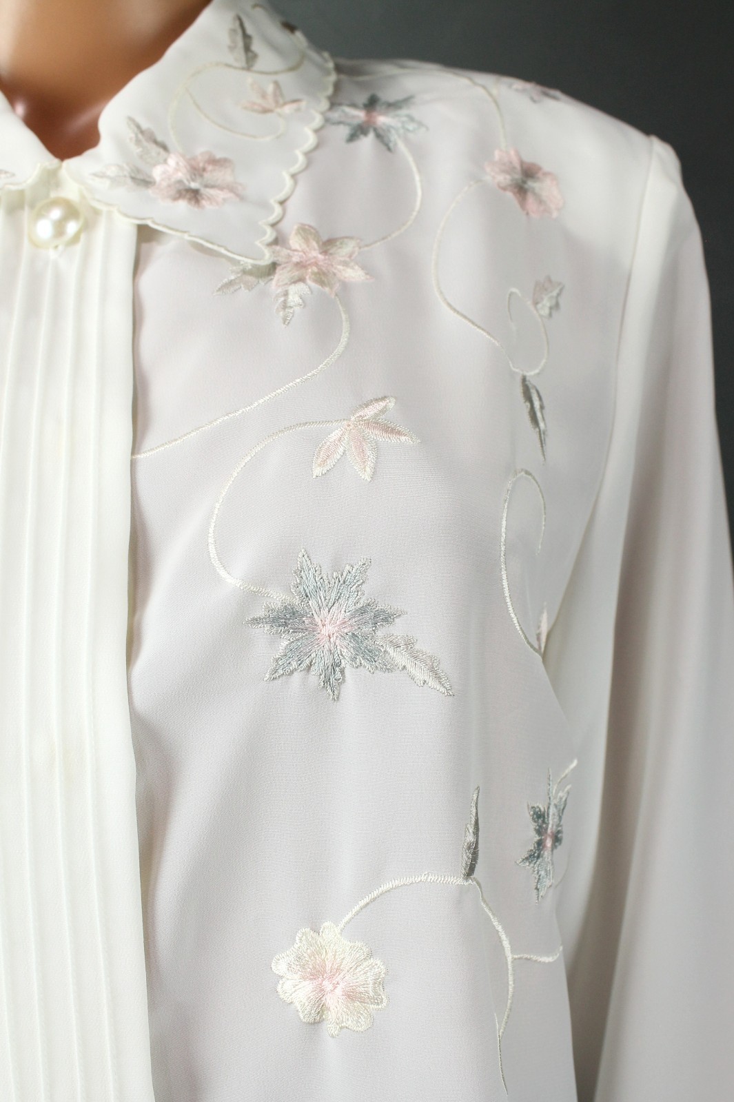 Embroidered Blouse Sz 12 L Vintage Cream Off White Semi Sheer Floral Dress Shirt