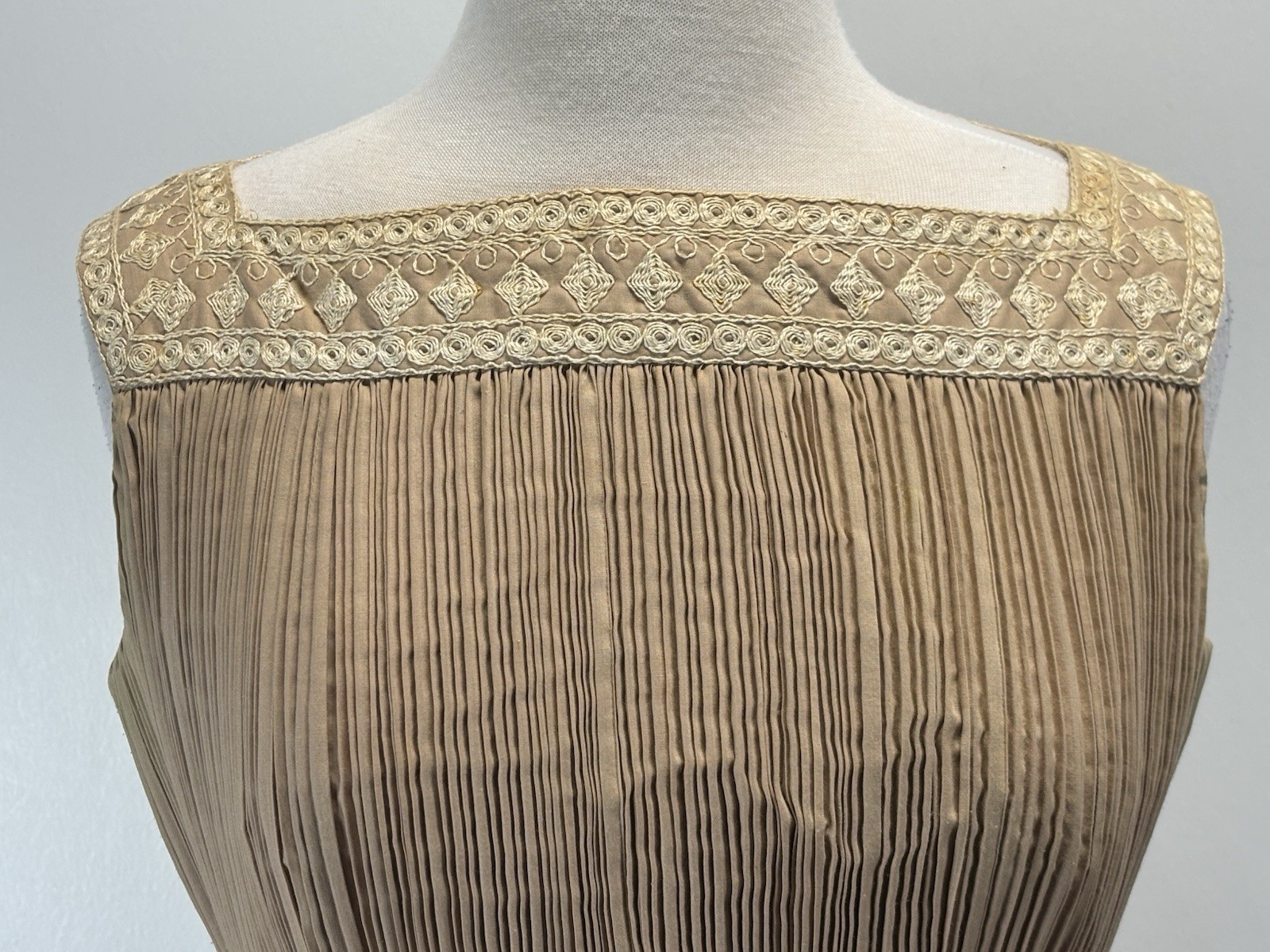 Vtg Handmade Cleopatra Style Midi Dress Women’s Brown 60s Embroidered