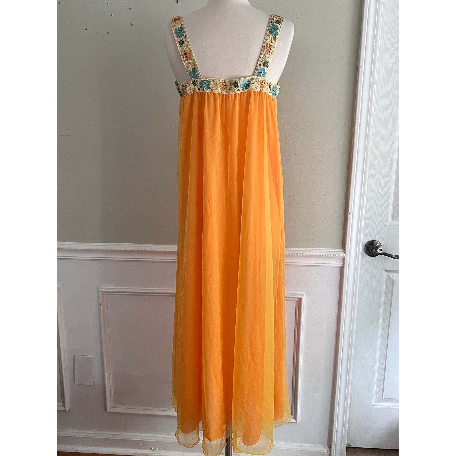 Eyeful by the Flaums Vtg Nightgown M Womens 60s Sheer Maxi Orange Boho Retro