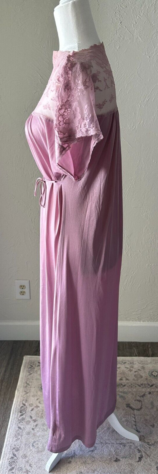 Vintage Long Nightgown Negligee Lilac Purple Full Sweep Nylon Lace