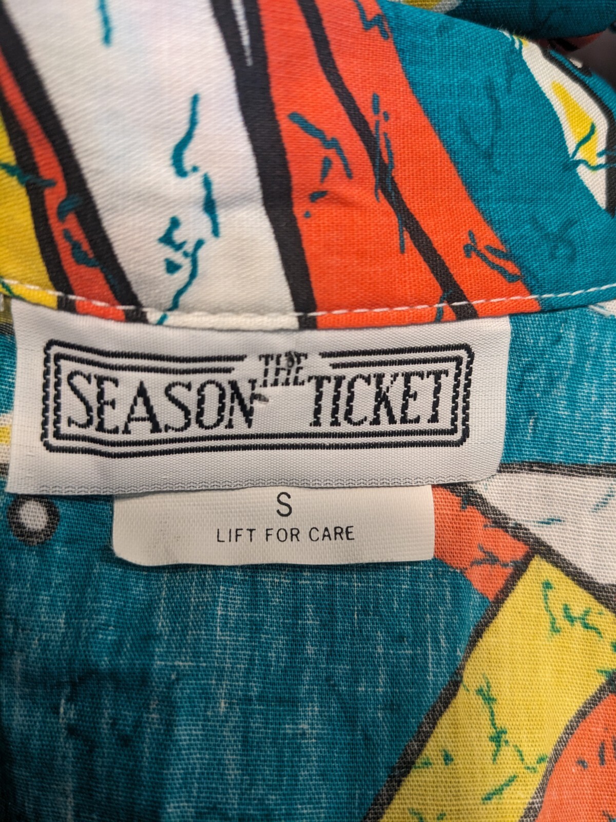 Vintage 80s 90s The Season Ticket New Wave Geometric Retro Woments Top Geek USA