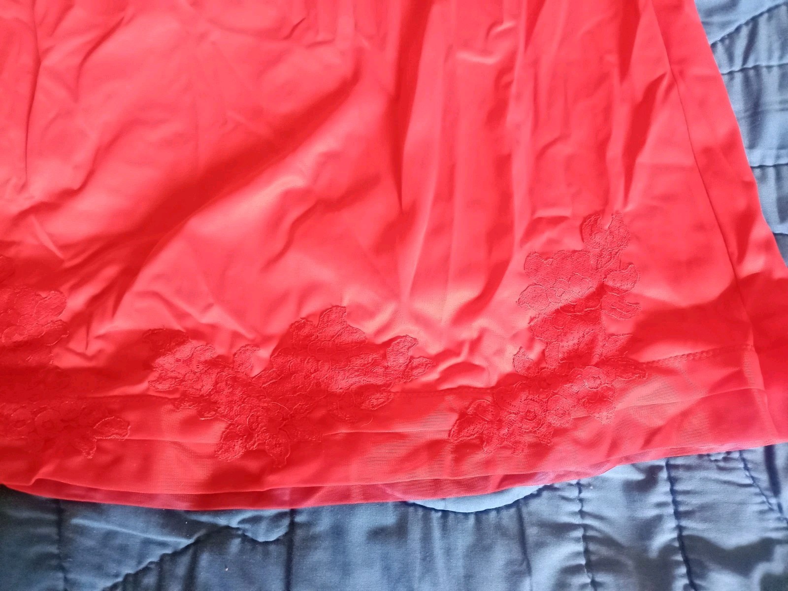 Suavette 50’s Vintage Van Raalte All Nylon Half Slip Red Lace Chiffon Skirt