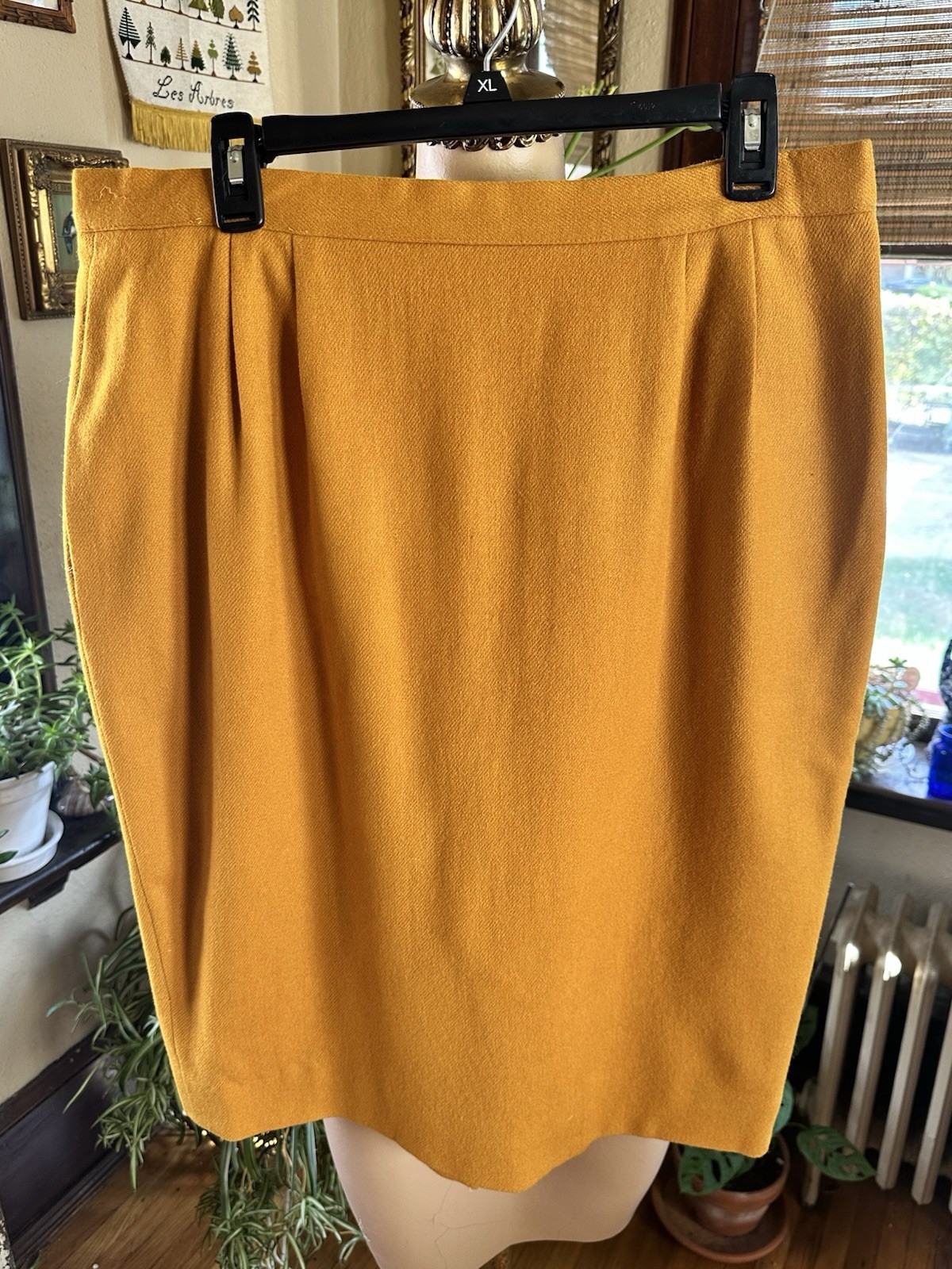 Vintage 60’s Golden Yellow Wool Skirt Sz. 14 Lined Back Slit, 2 Pockets