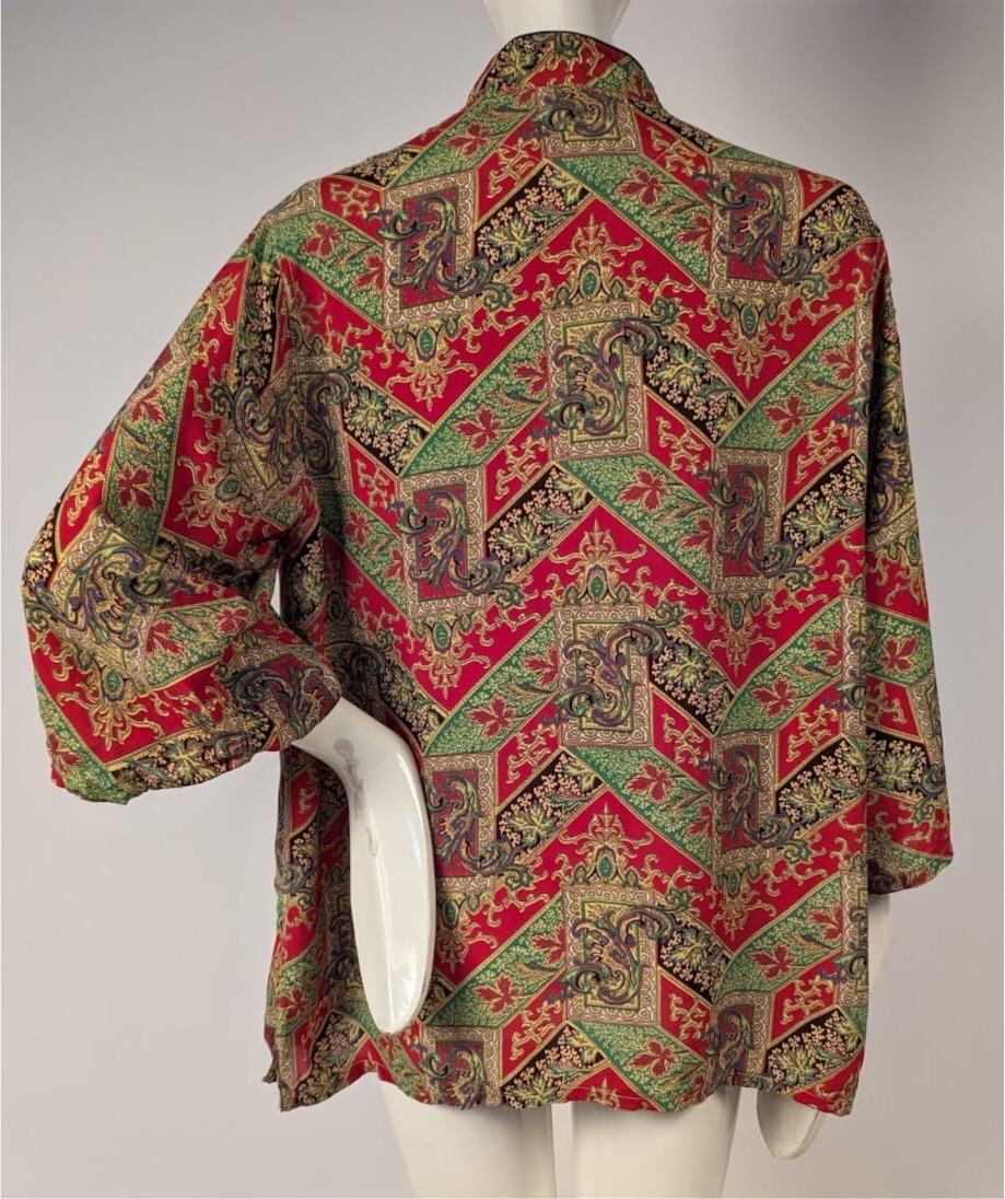 VINTAGE MARA KOBB 1940’S PRINT RAYON BLOUSE / SHIRT 