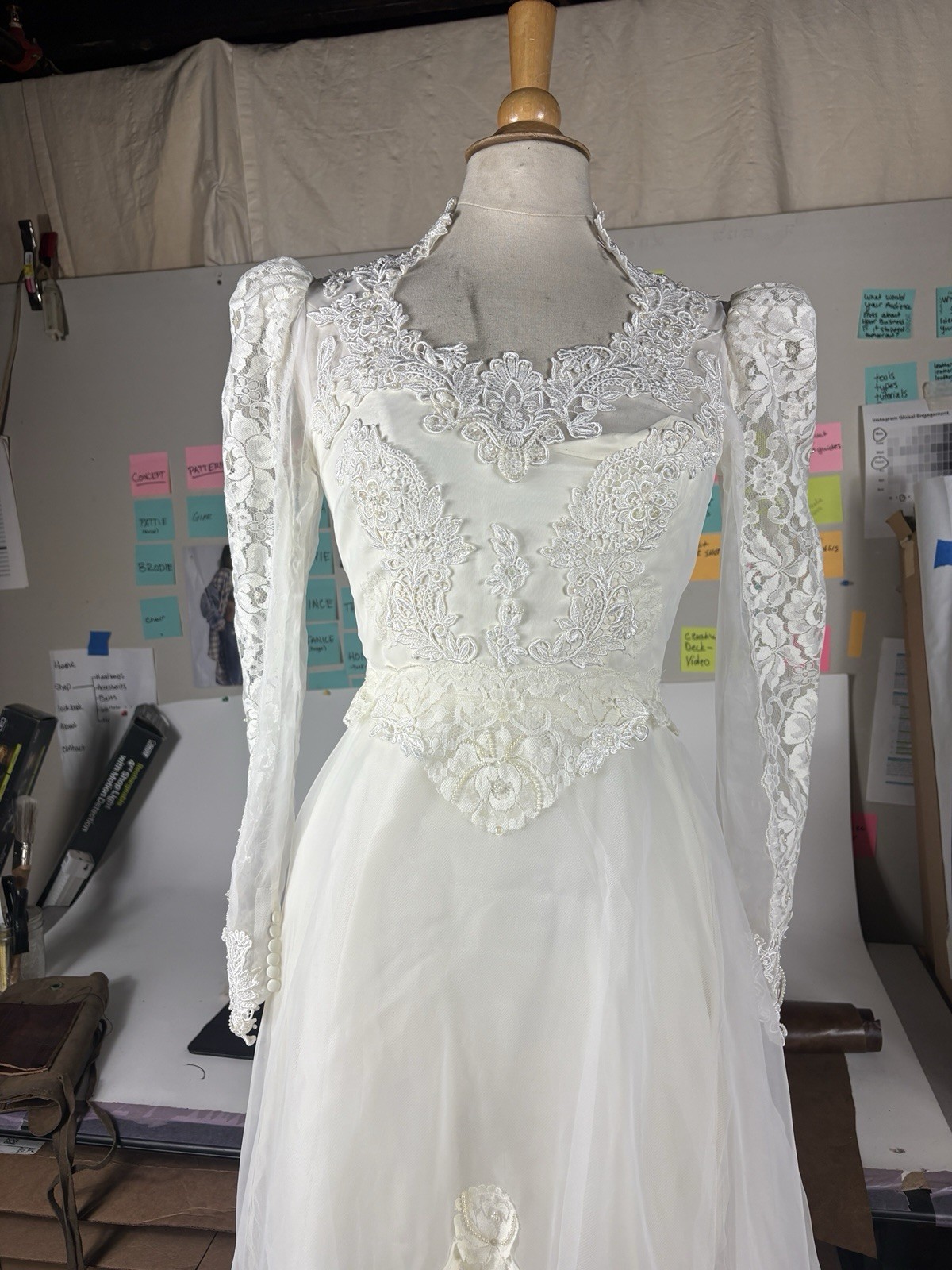 Vtg 80s White Lace Wedding Dress Long Sleeve Basque Waist Preserved Union Made