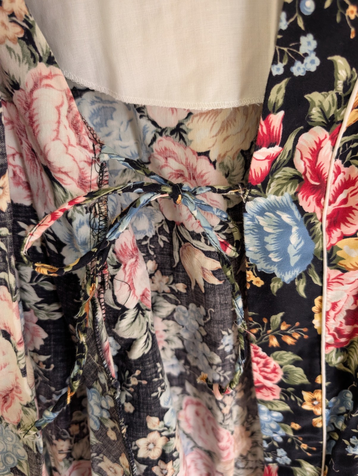 Vintage Vandemere Robe Or Wrap Dress with Pockets