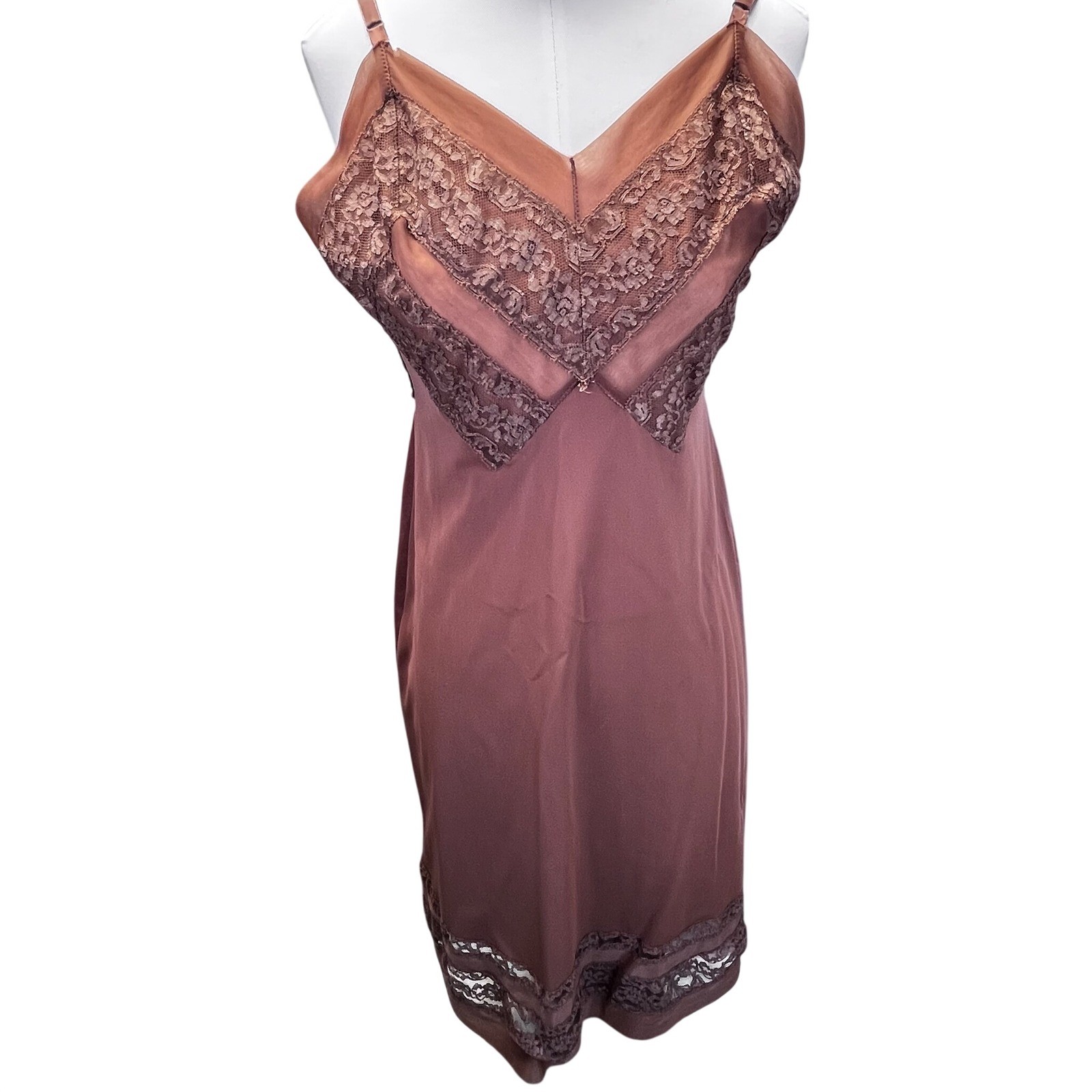 Luxite by Kayser Women Slip Dress Brown Nylon Lace Trim Size 38 Vintage Lingerie