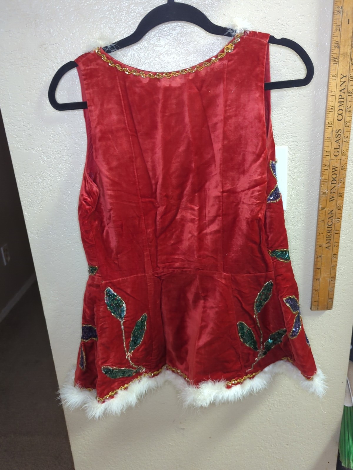 VTG Early 1960s Handmade Red Velvet Sequined Vest White Faux Fur Trim Boho S/M