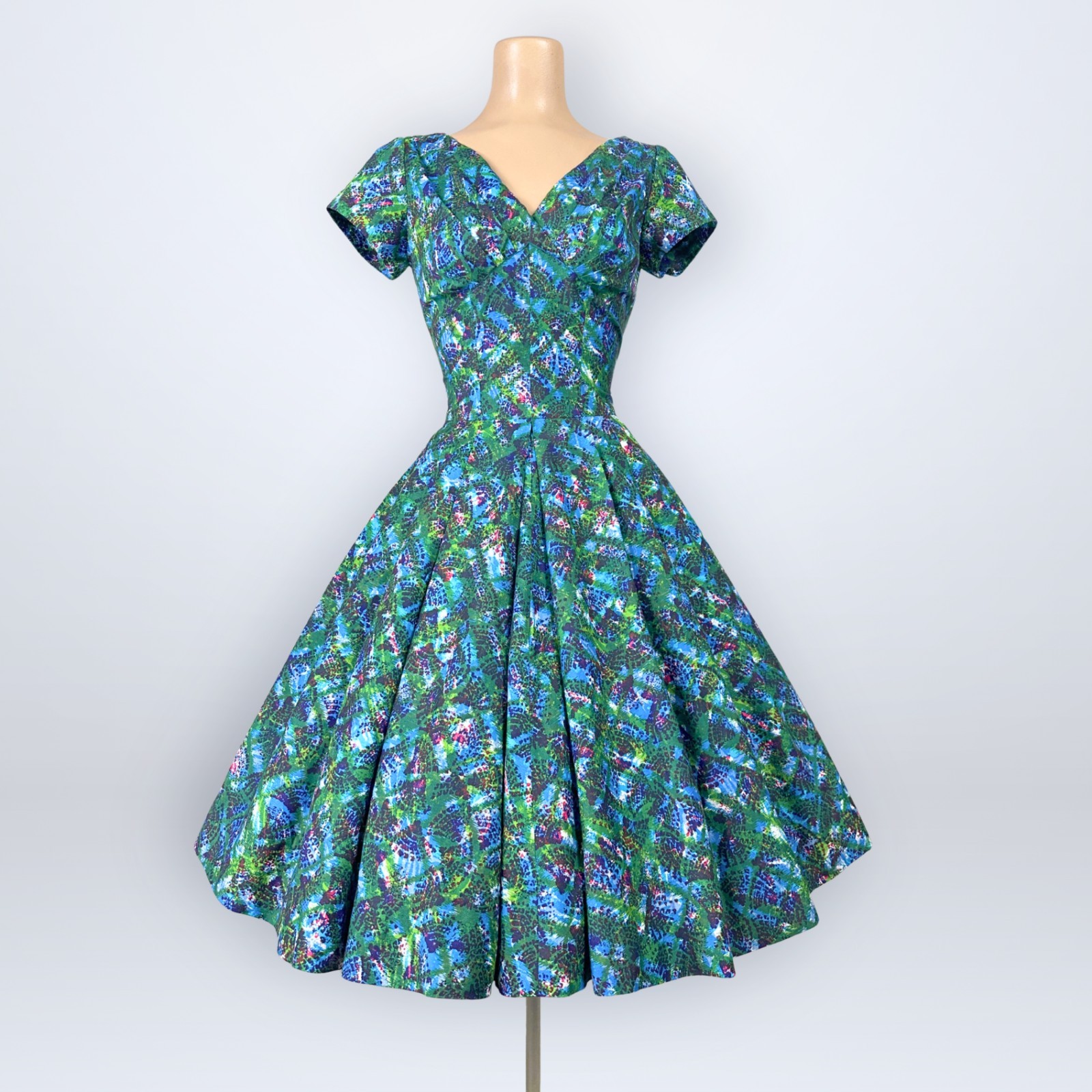 Vintage 1950s Kane Weill Cottontime Pebble Stone Print Full Sweep Dress New Look