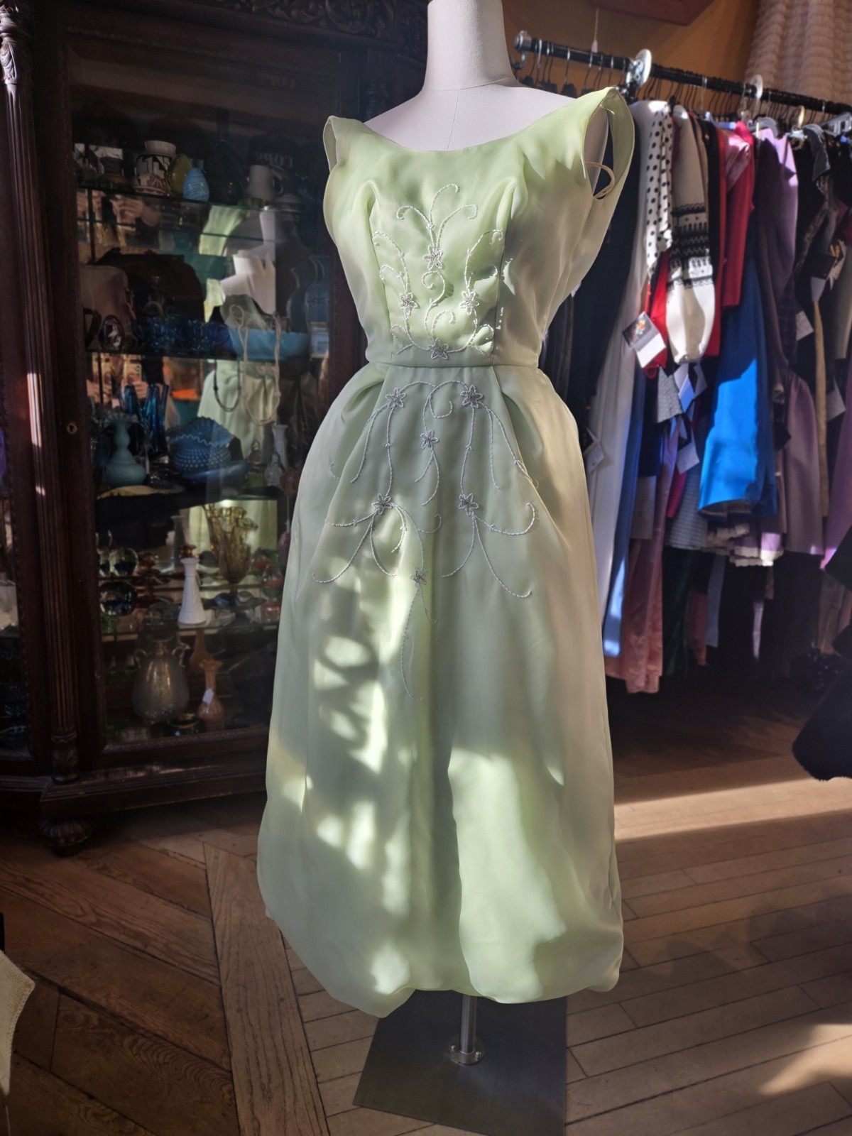 VTG 1960s Princess Pastel Green Organza Sleeveless Maxi Dress Floral Beaded