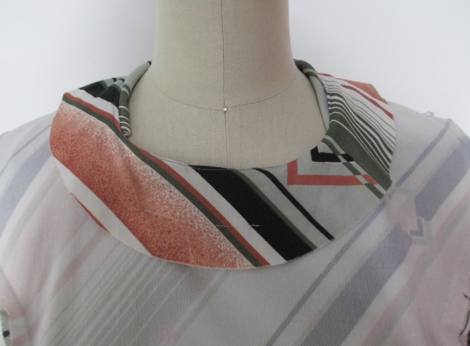 Vintage 70s Polyester A-line Dress, Olive, Pink& Black, Nice, Size M