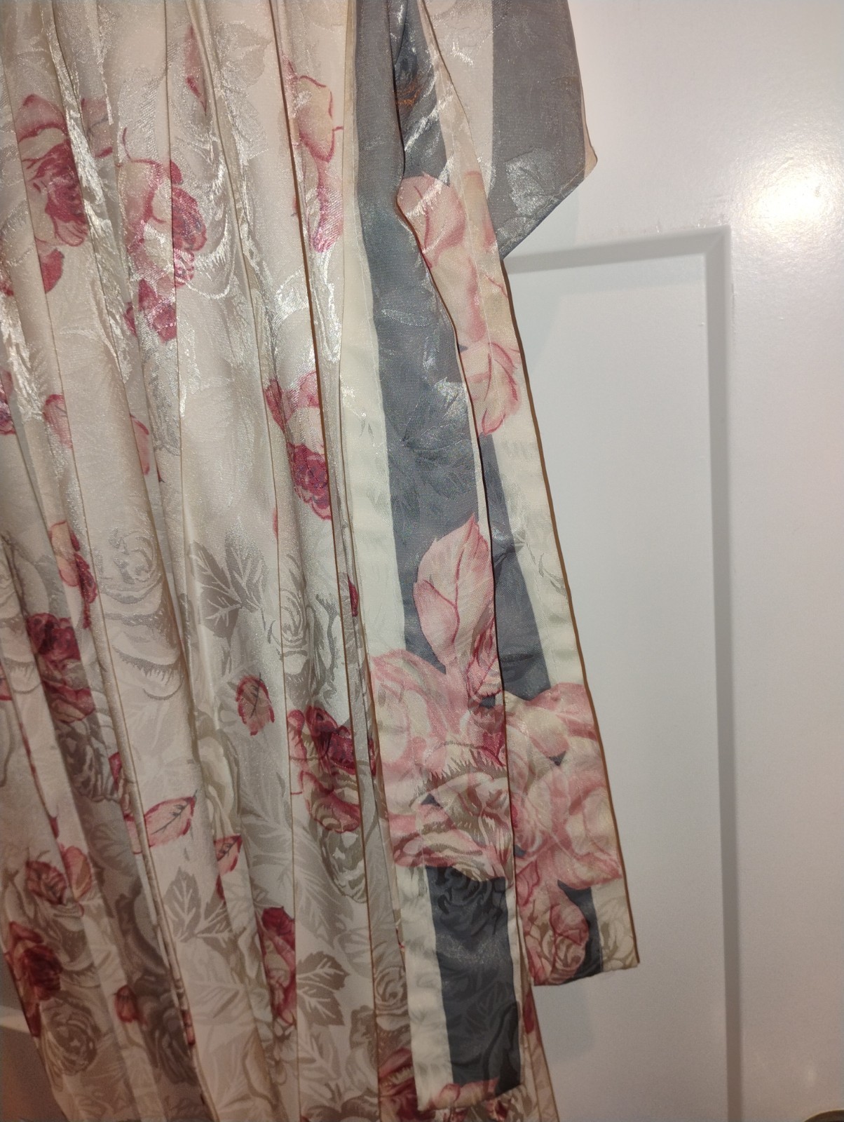Vintage Mavinette Women’s Dress Size 8 Roses Cinched Waist Pleated Skirt 1980s