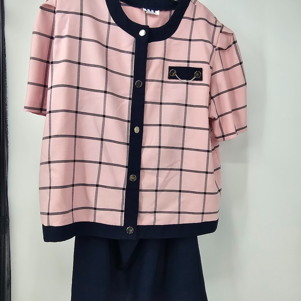 Cue Fashion Skirt Suit Women 24W Pink Blue Geometric Polyester ’80’s Cottagecore