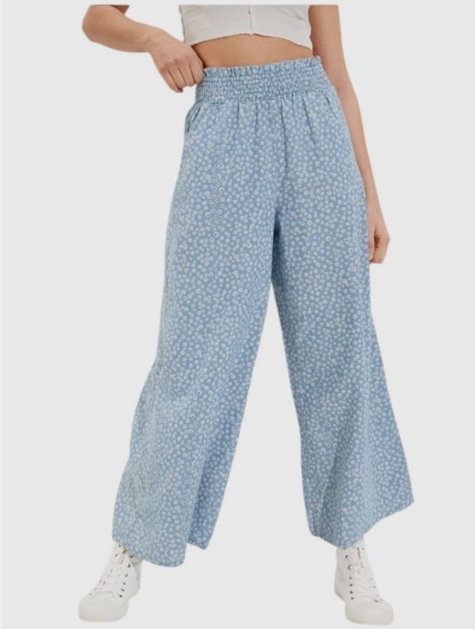 American Eagle Floral Boho Cottage Smocked Waist Wide Leg High Waist Pants Small