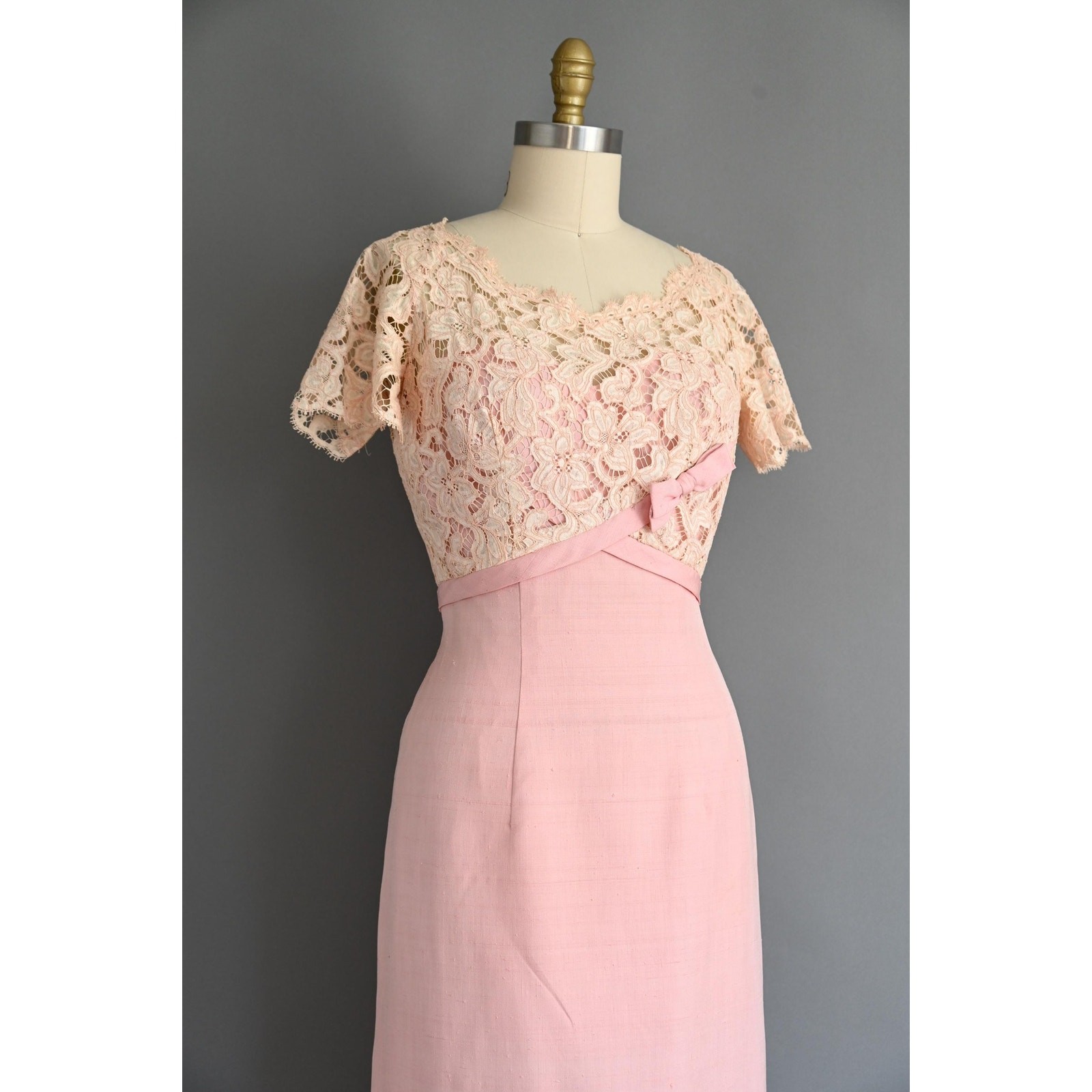 vintage 1950s dress | Terry Allen Pastel Pink Lace cocktail Dress | Medium