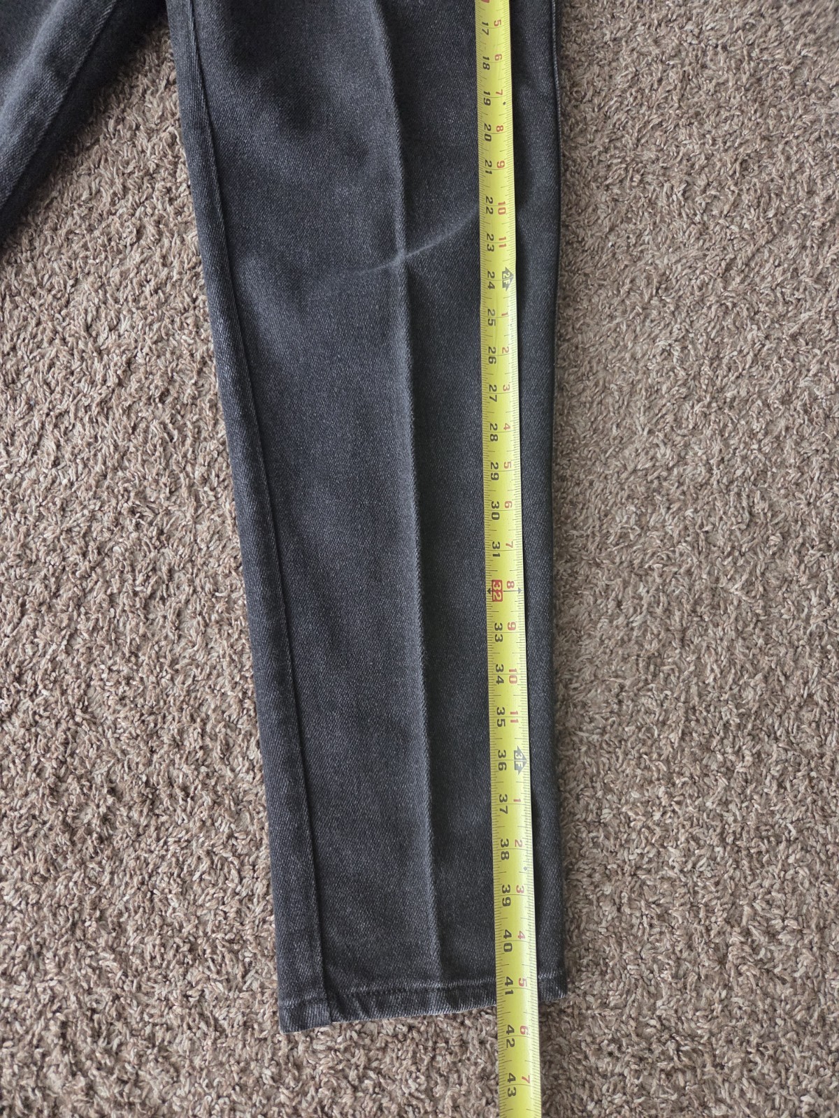Vintage Lee Women’s Black High Rise Straight Leg 14 Medium Jeans