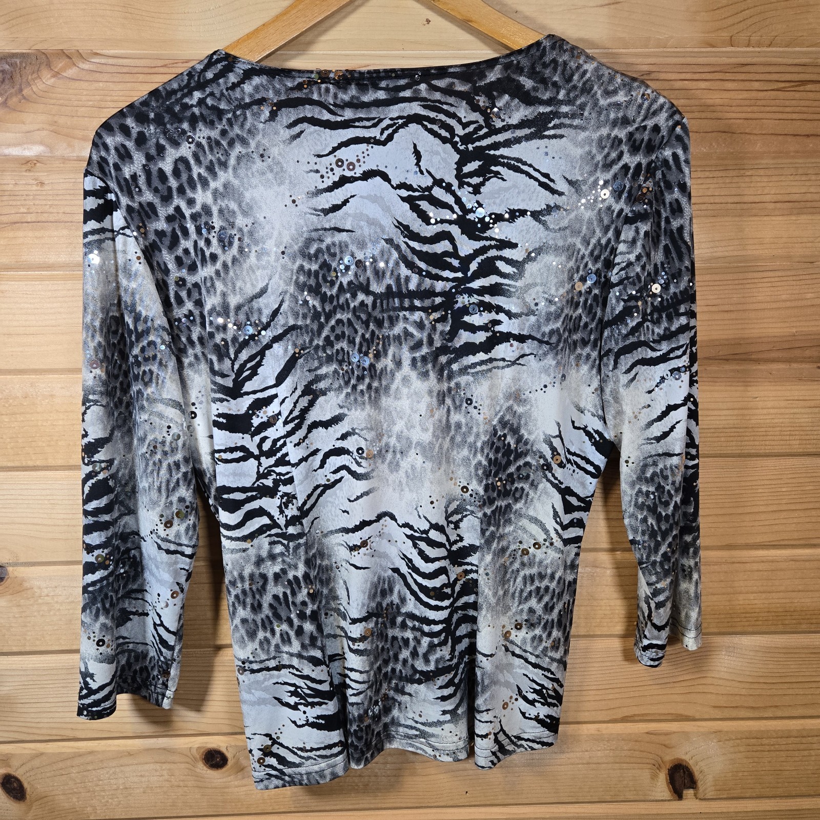 Vintage Pullover Top Women’s Large Tiger Sequins Black Club Cocktail 90s Y2K
