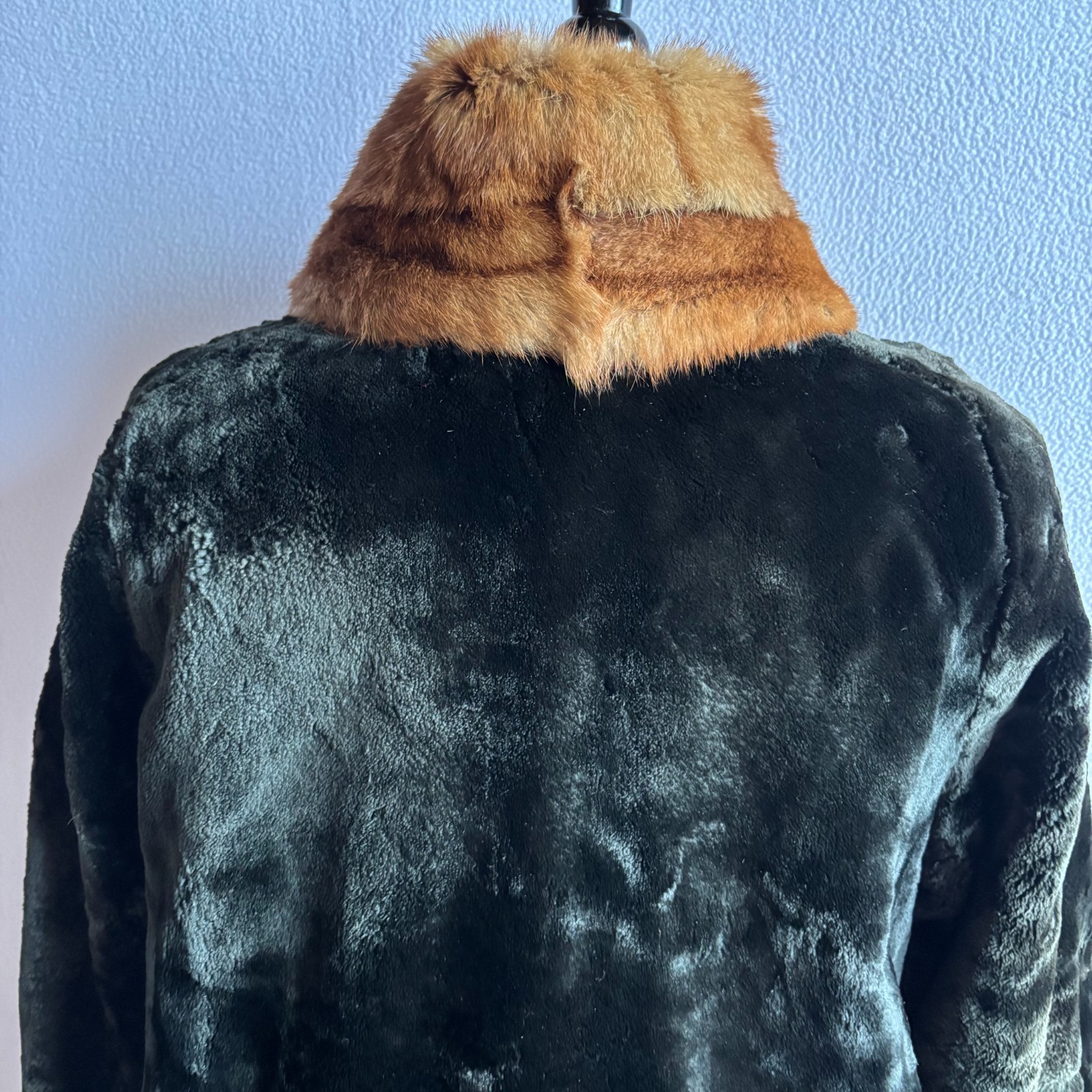 Vintage Antique 1920s Flapper Black Plush Plush Coat Brown Fur Collar