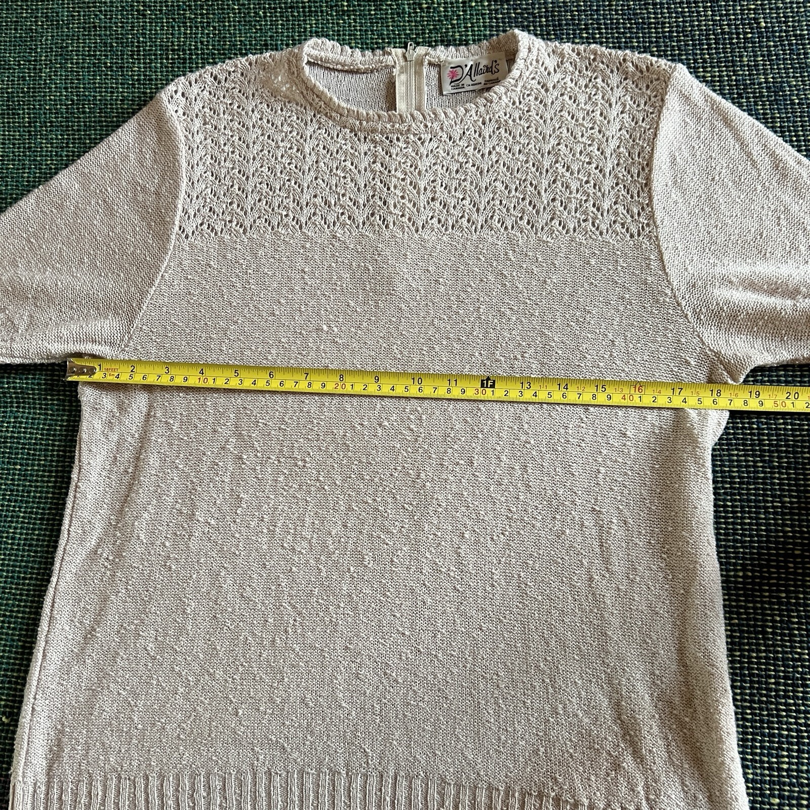 Vintage 70s/80s D’Allaird’s Beige Cotton Boucle Top – Medium – Made In Canada