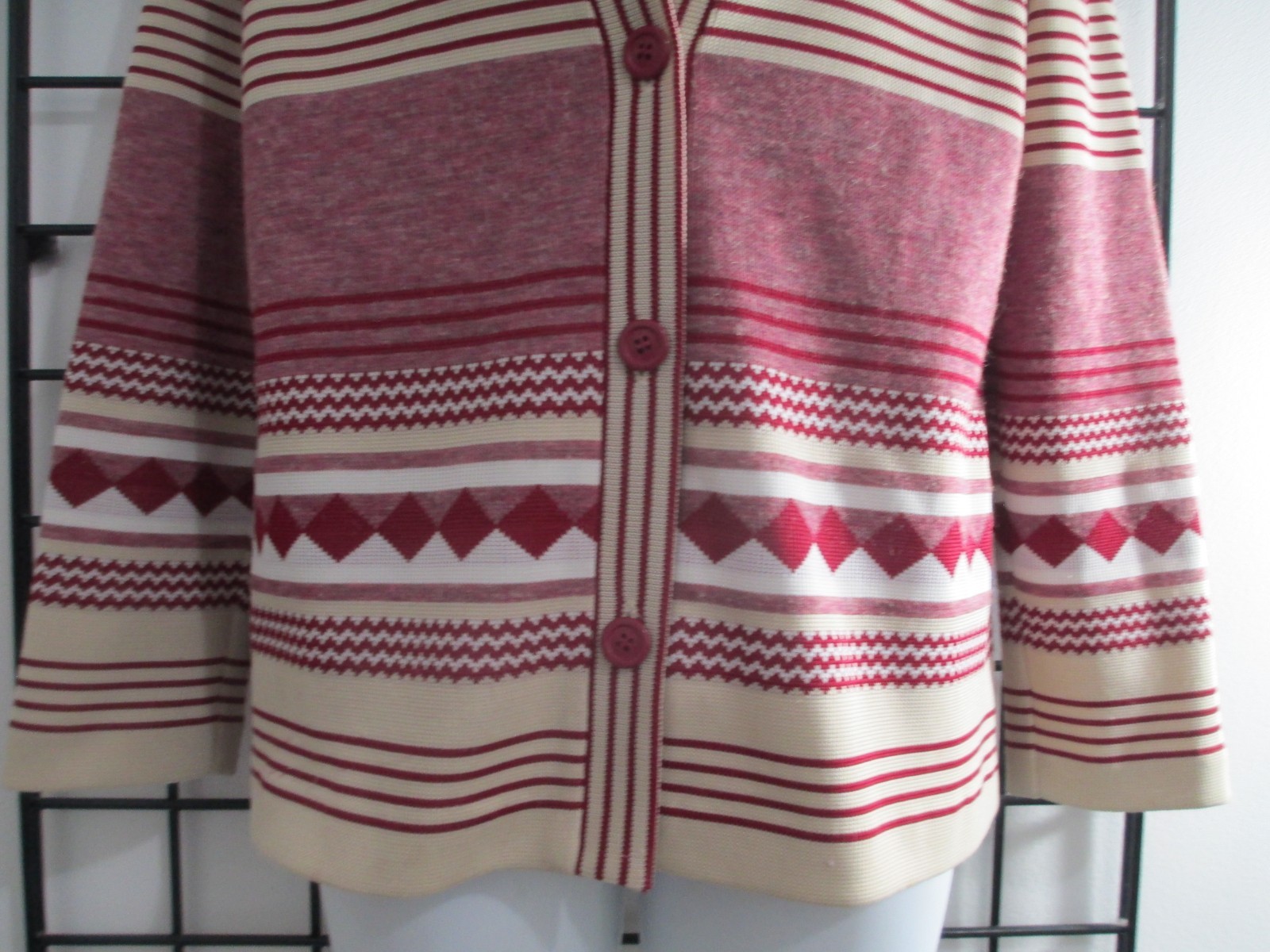 VINTAGE JOE FRANK OF HOUSTON 🌸 SMALL / 36″ BUST==RED STRIPED CARDIGAN SWEATER