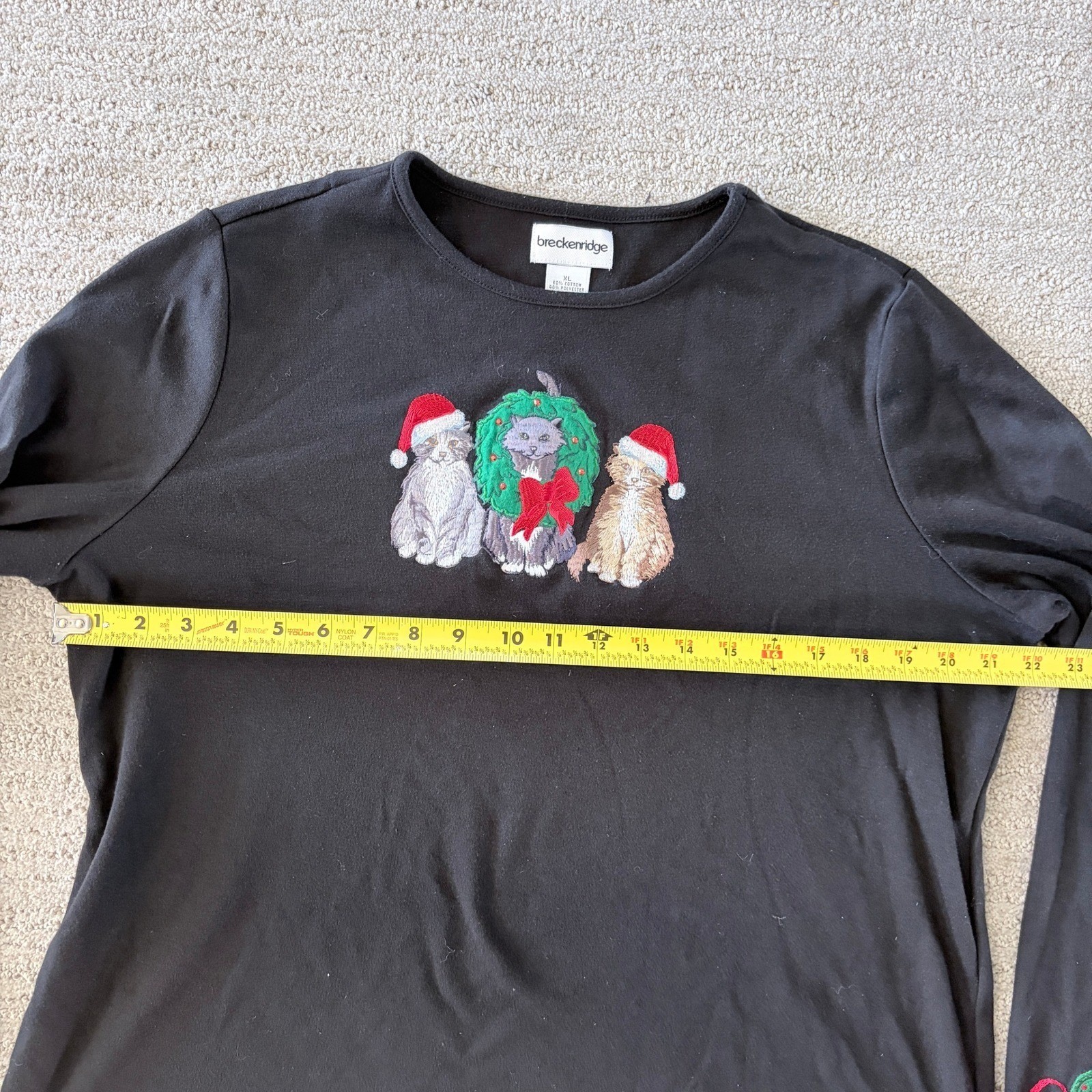 Vintage Christmas Holiday Shirt Long Sleeve Women XL Tee Embroidered Cats Wreath