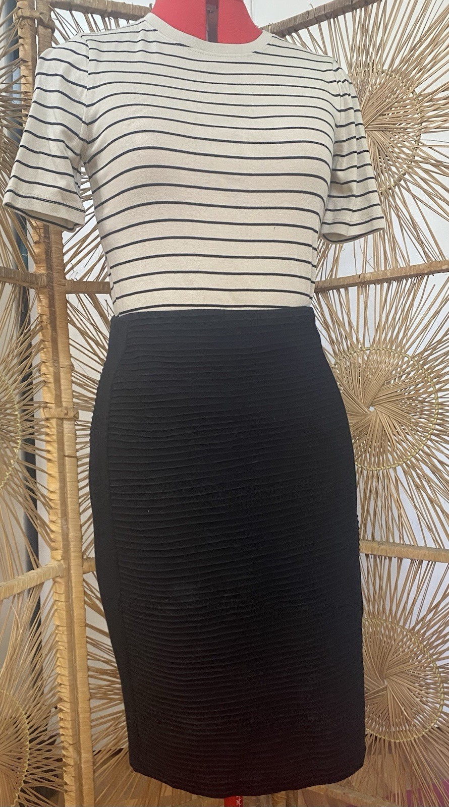 FENDI Black 100% Wool Pencil Skirt Vintage Women’s Italian 42/ US Size Medium/6