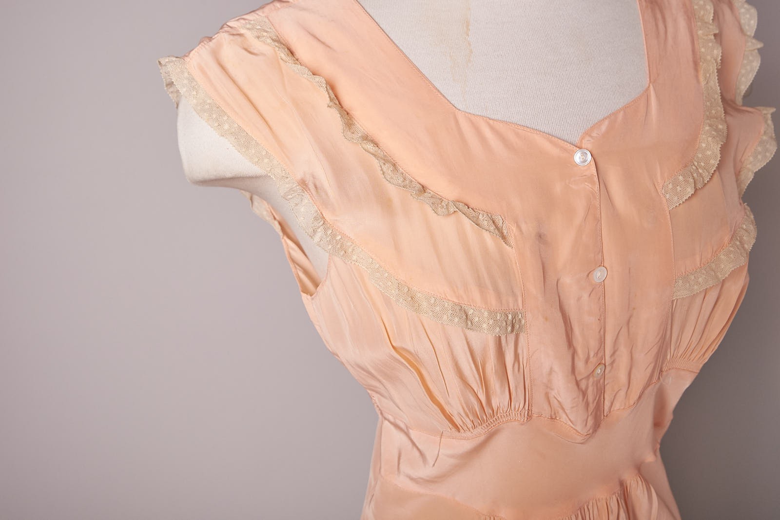 1930s Nightgown Negligee Peach Dress Gown Nightgown Lingerie
