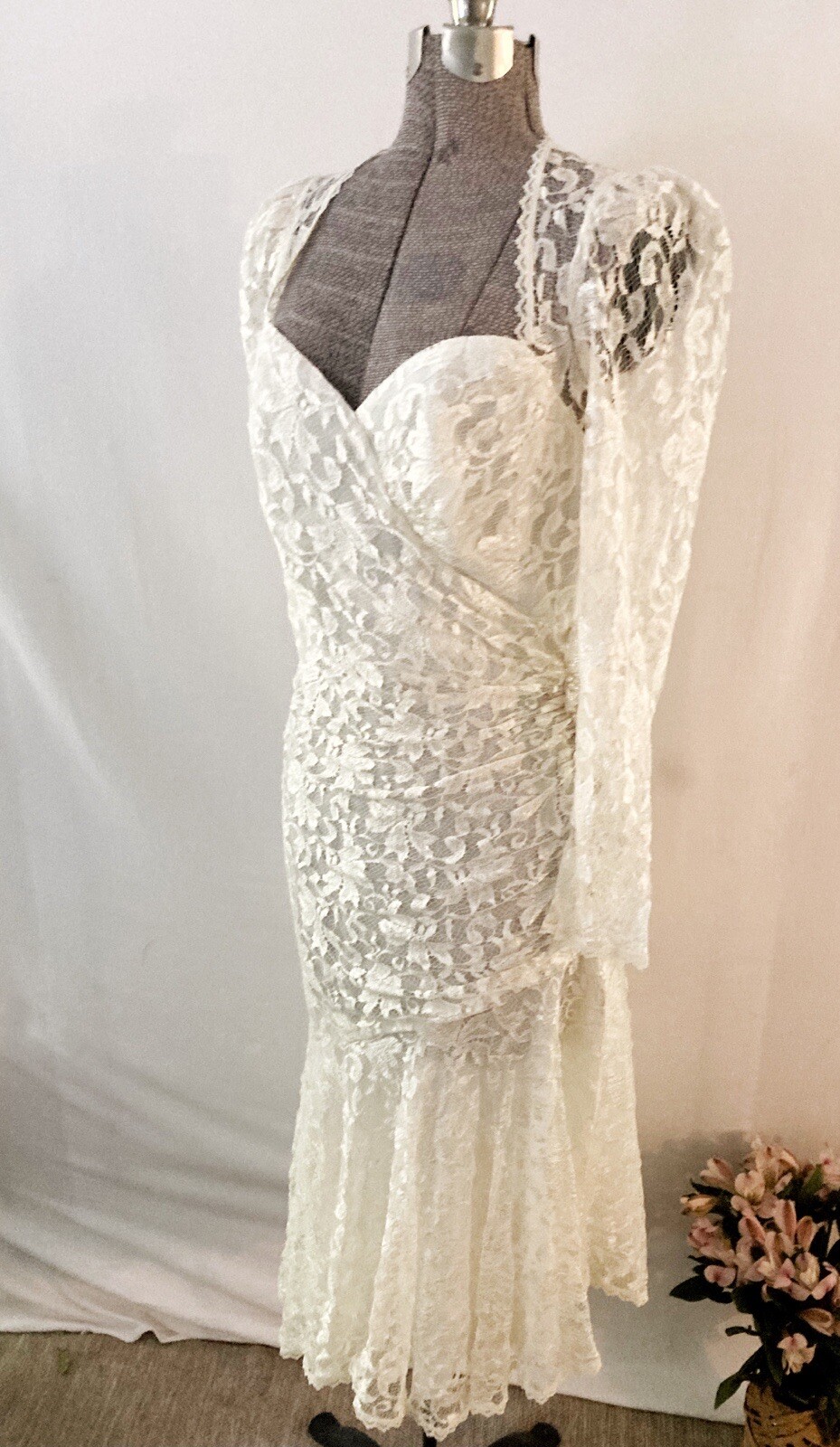 Gorgeous Pure Vintage Bridal Gown XXS Detail Lace Pearl Wedding Dress Open Back