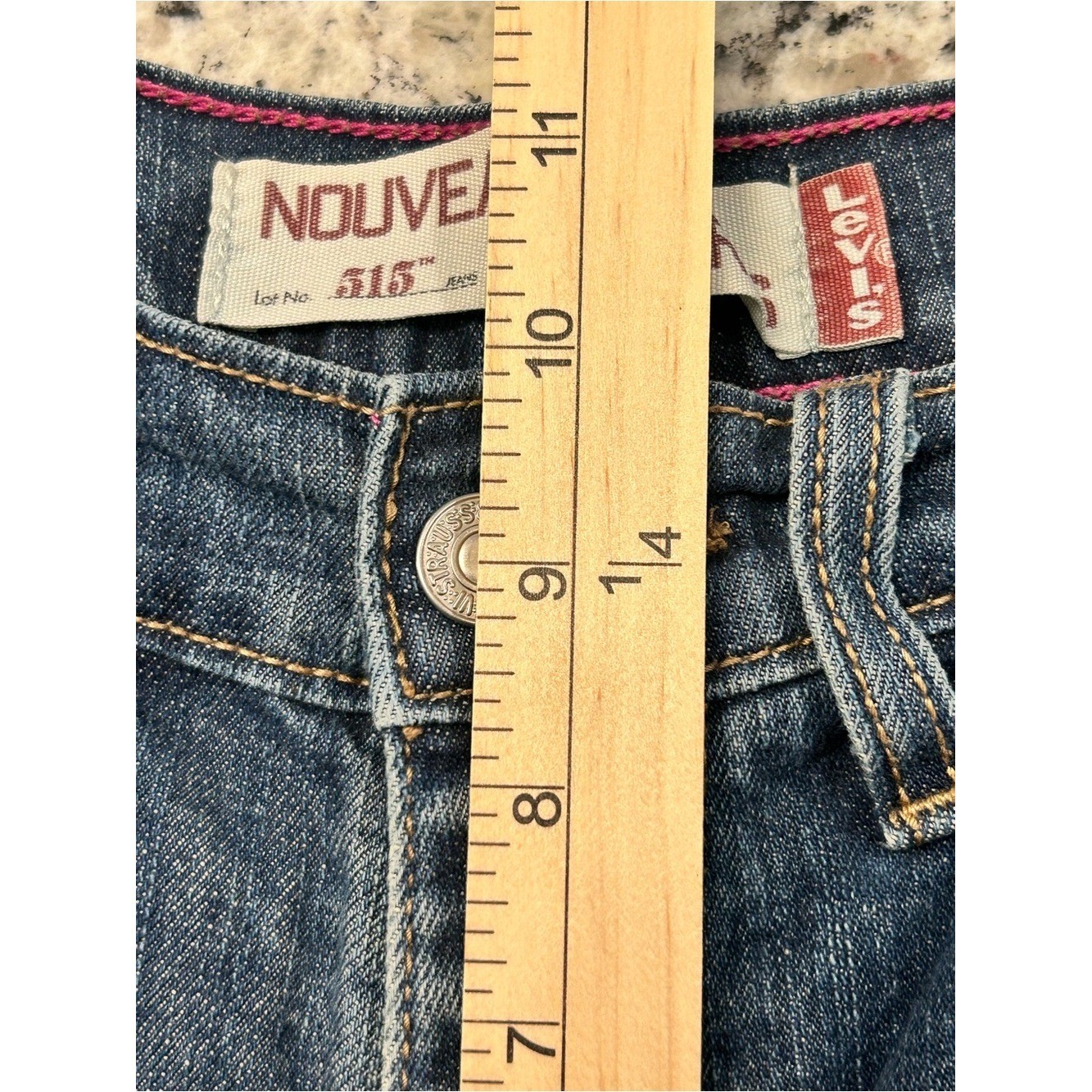 Levi’s 515 Nouveau Women’s Y2K Vintage (2005) Blue Denim Mid-Rise Jean Shorts