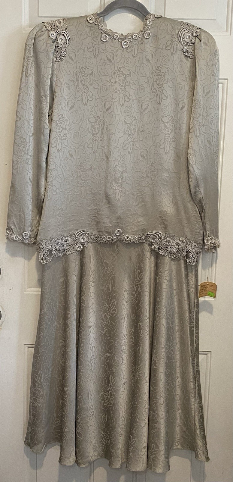 Rina di Montella Women’s Vintage NWT Silver Floral Size 16 100% Silk Layered New