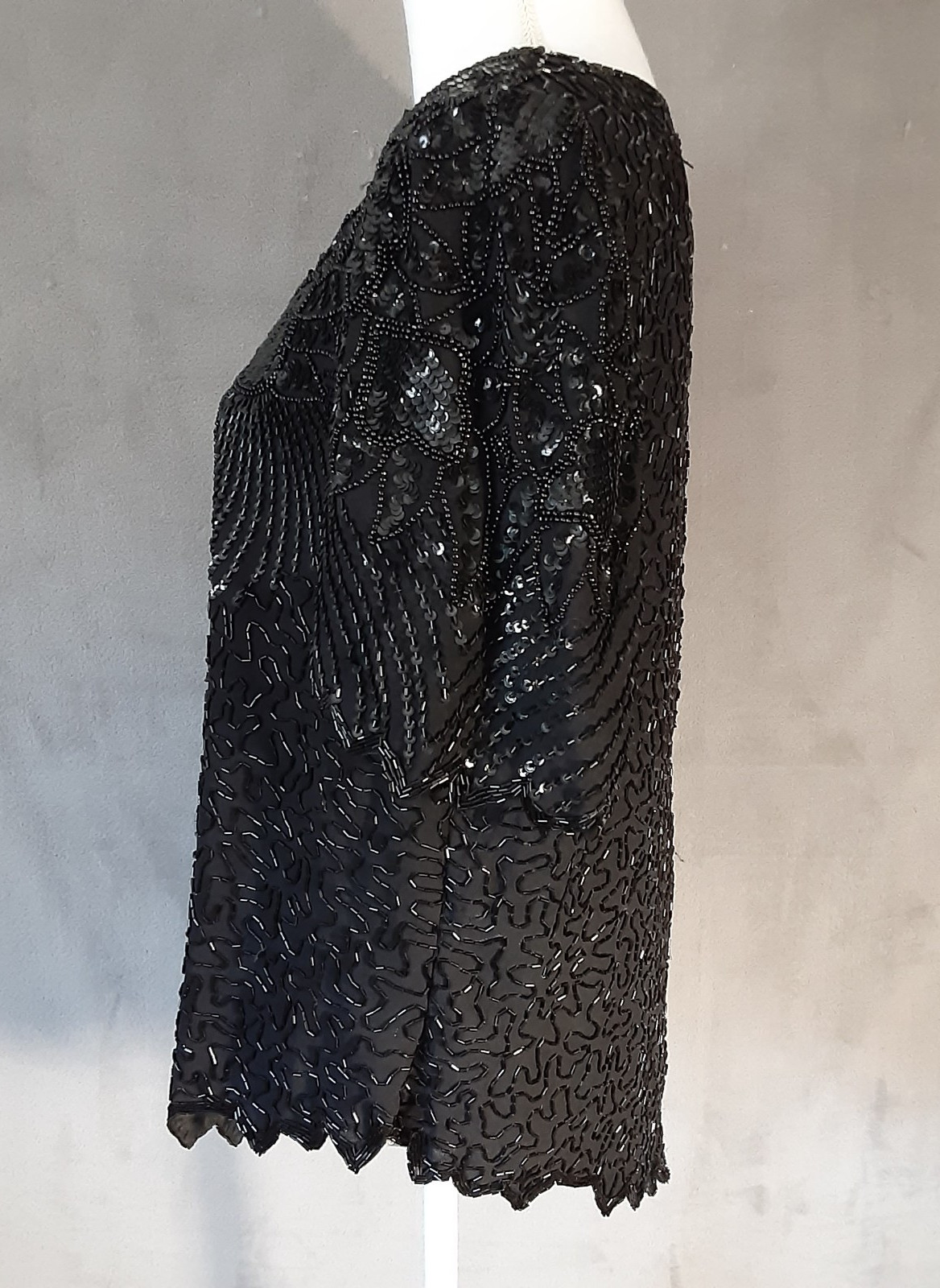 Laurence Kazar Black Beaded Formal V’ed Hem Top 1X (RUNS Small) New Vintage