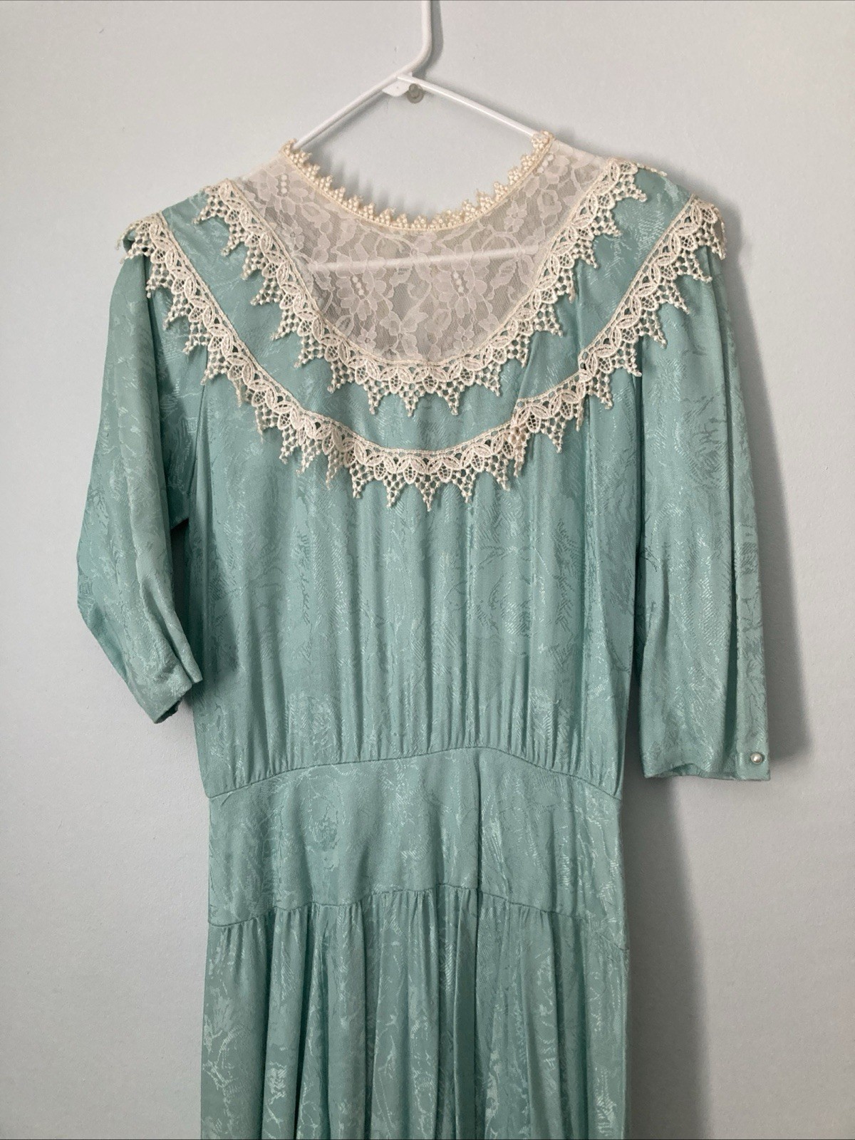 JSJ Vintage Aqua Jacquard/Brocade Dress With Lace & Pearls Size 7/8 Made In USA