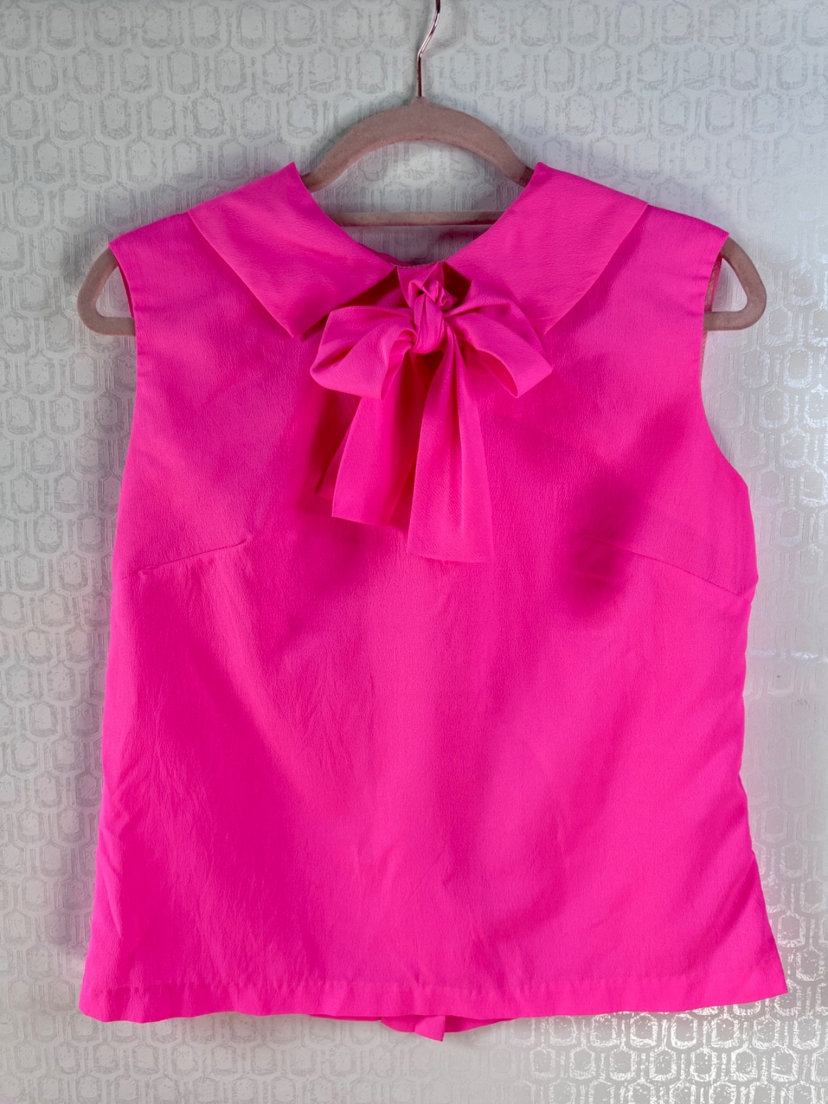VTG 60’S MOD NEON PINK PUSSY-BOW SECRETARY TANK TOP BLOUSE SHIRT*S/M